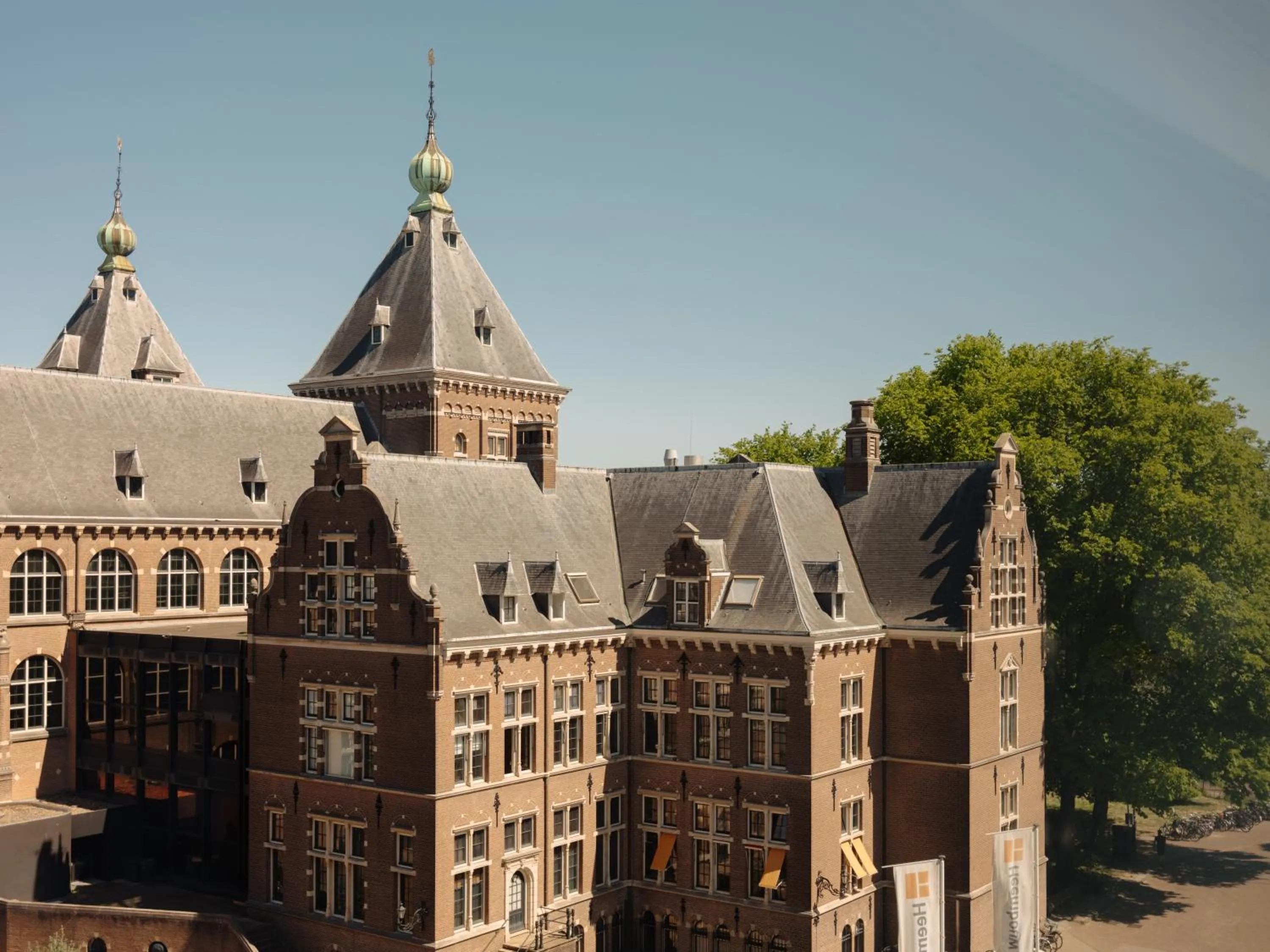 Landmark view in Hotel V Oosterpark