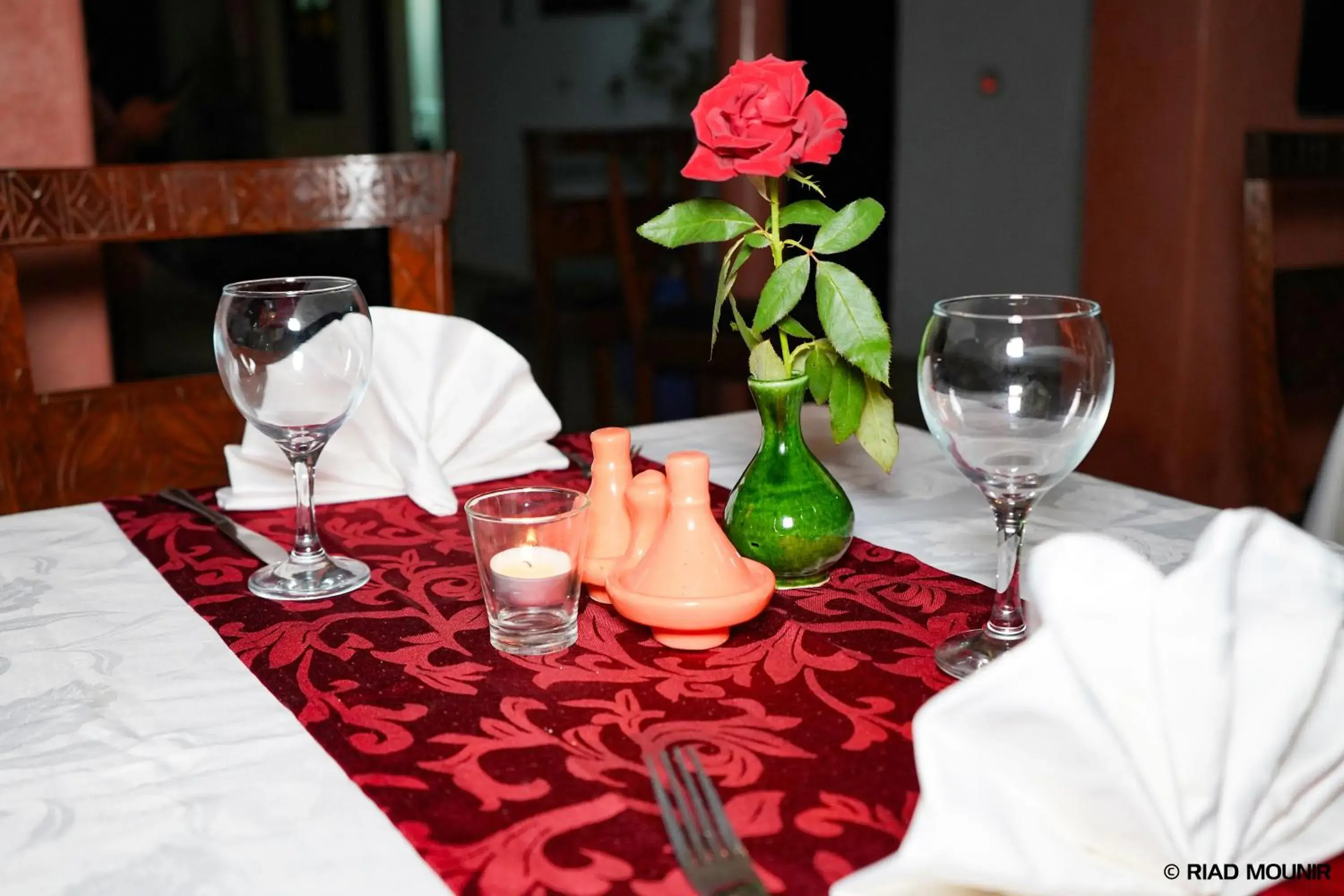Restaurant/places to eat in Riad Mounir Restaurant/places to eat in Riad Mounir