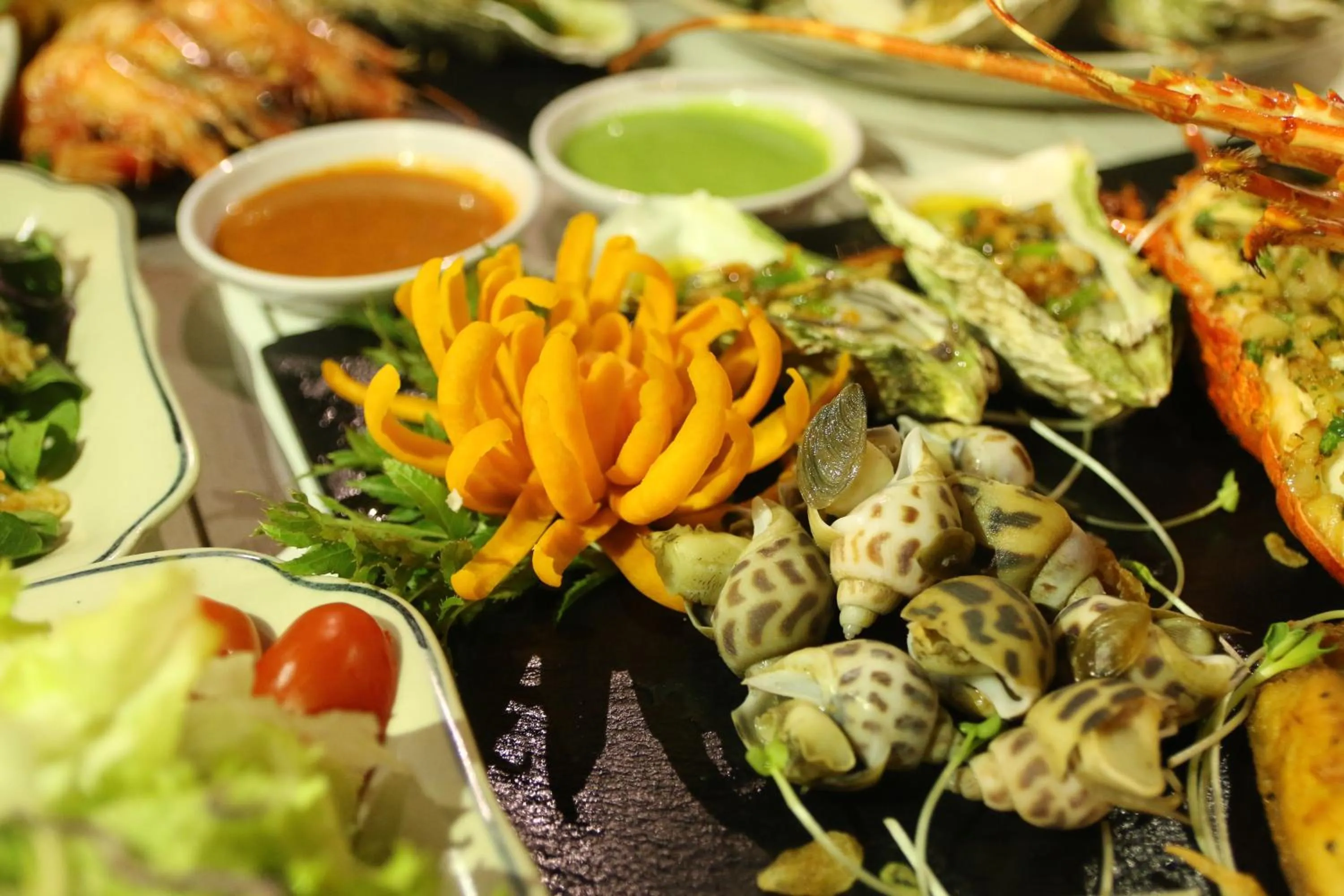 Restaurant/places to eat in FLC Luxury Hotel Samson