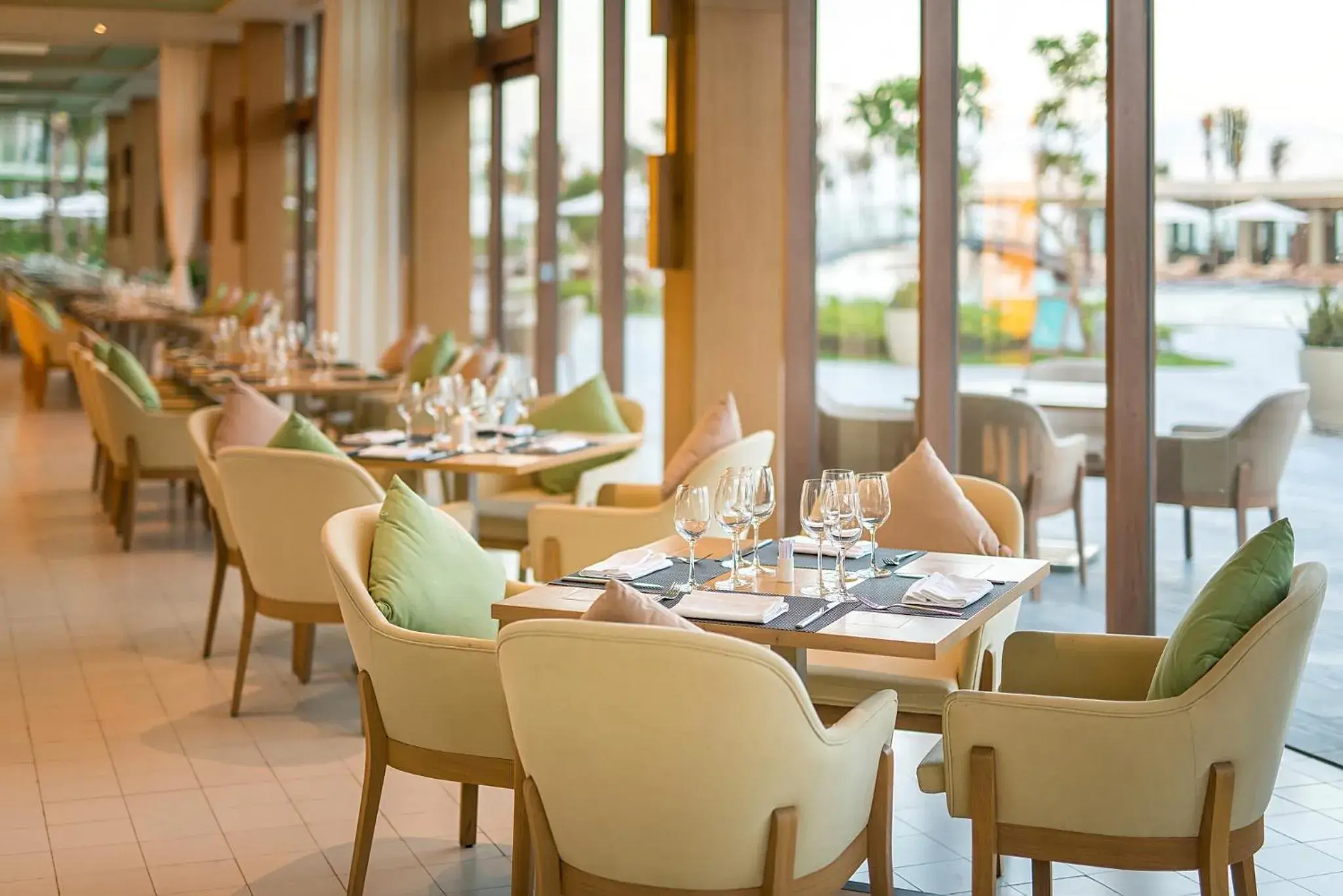 Restaurant/places to eat in FLC Luxury Hotel Samson Restaurant/places to eat in FLC Luxury Hotel Samson