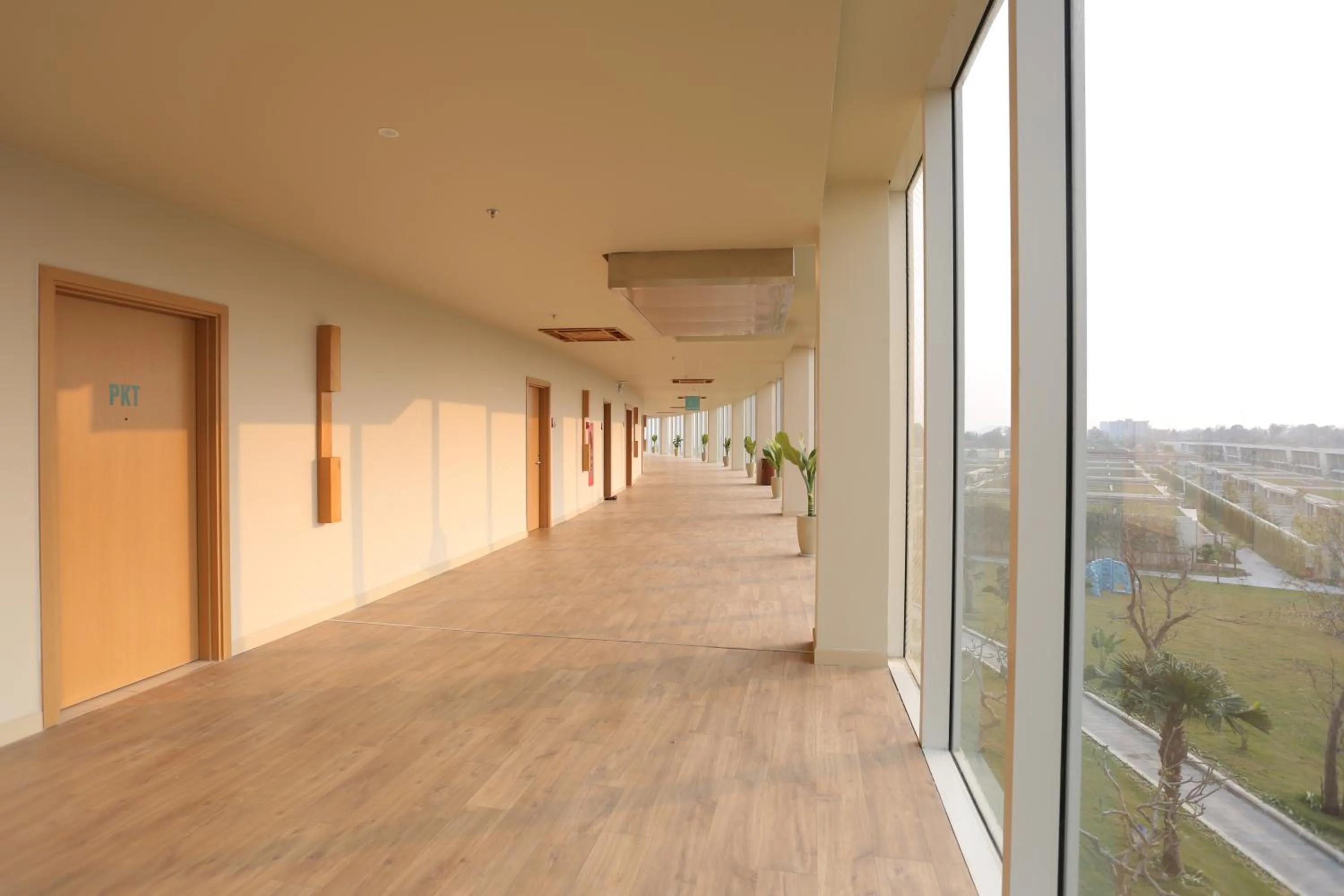 Area and facilities in FLC Luxury Hotel Samson