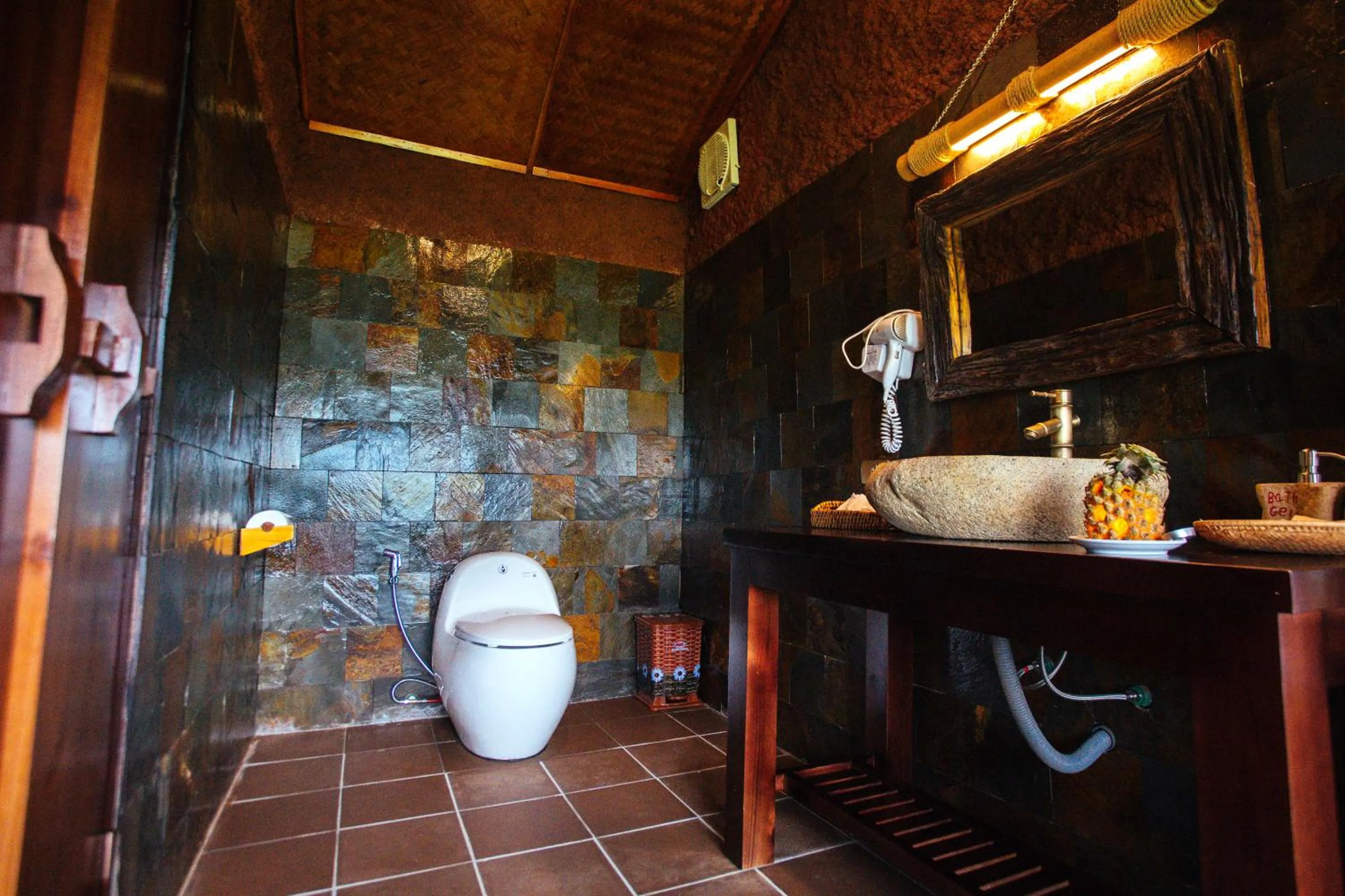 Bathroom in Eco Palms House - Sapa Retreat