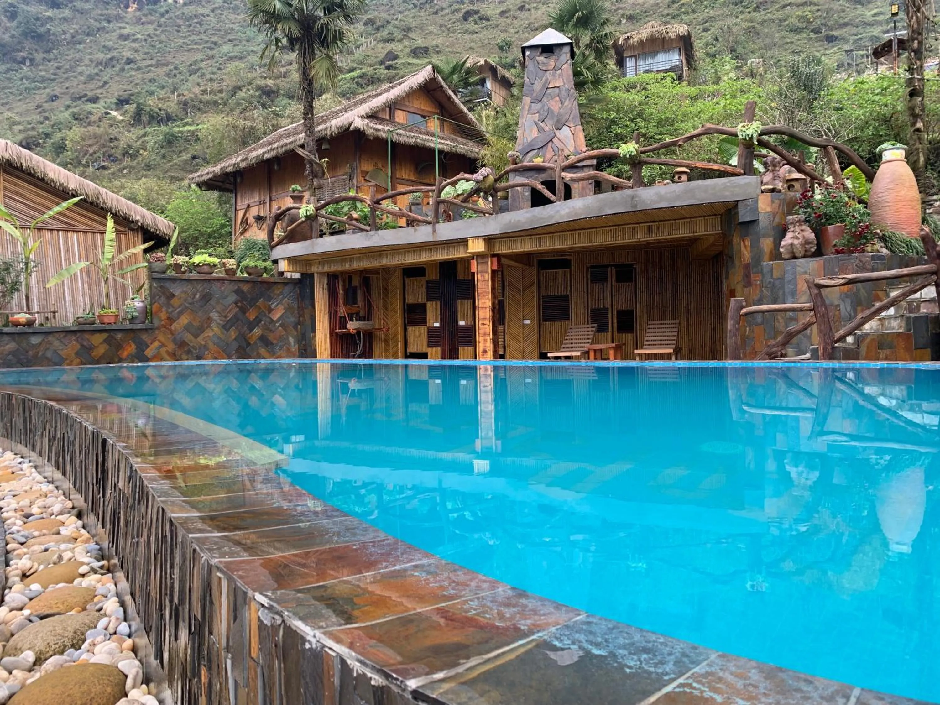 Swimming pool in Eco Palms House - Sapa Retreat