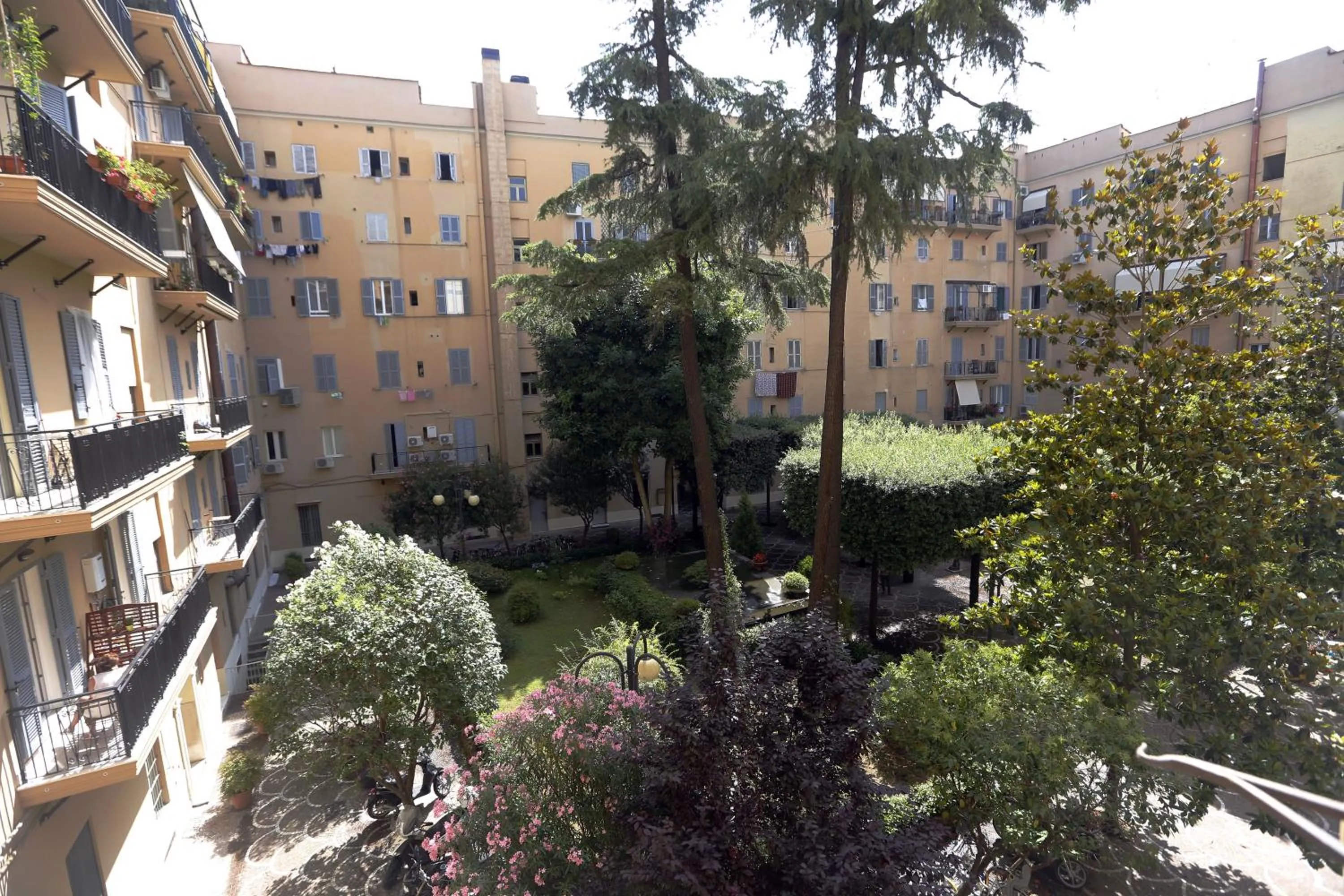 Property building in Rome Together Guest House