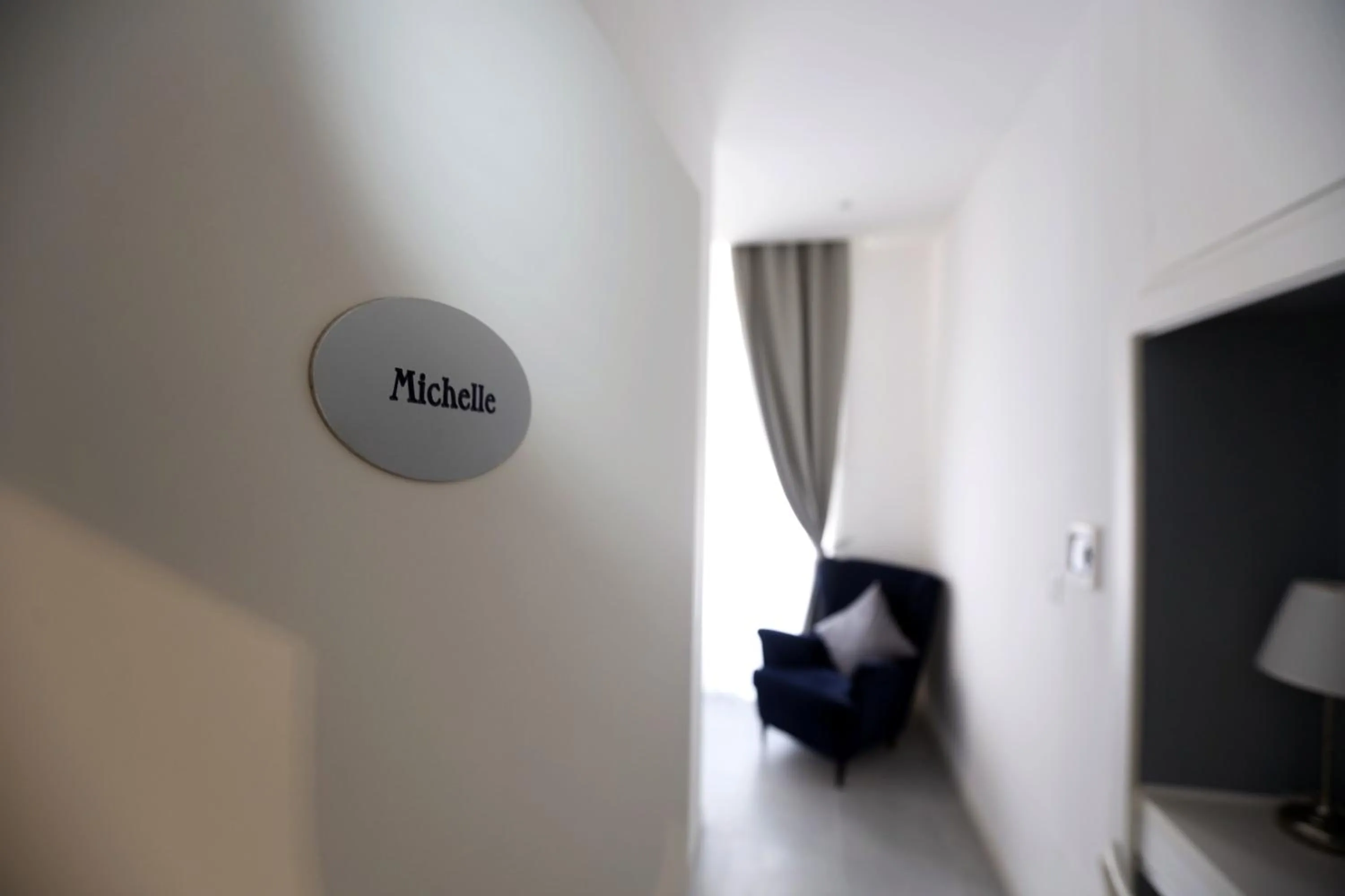 Logo/Certificate/Sign in Rome Together Guest House