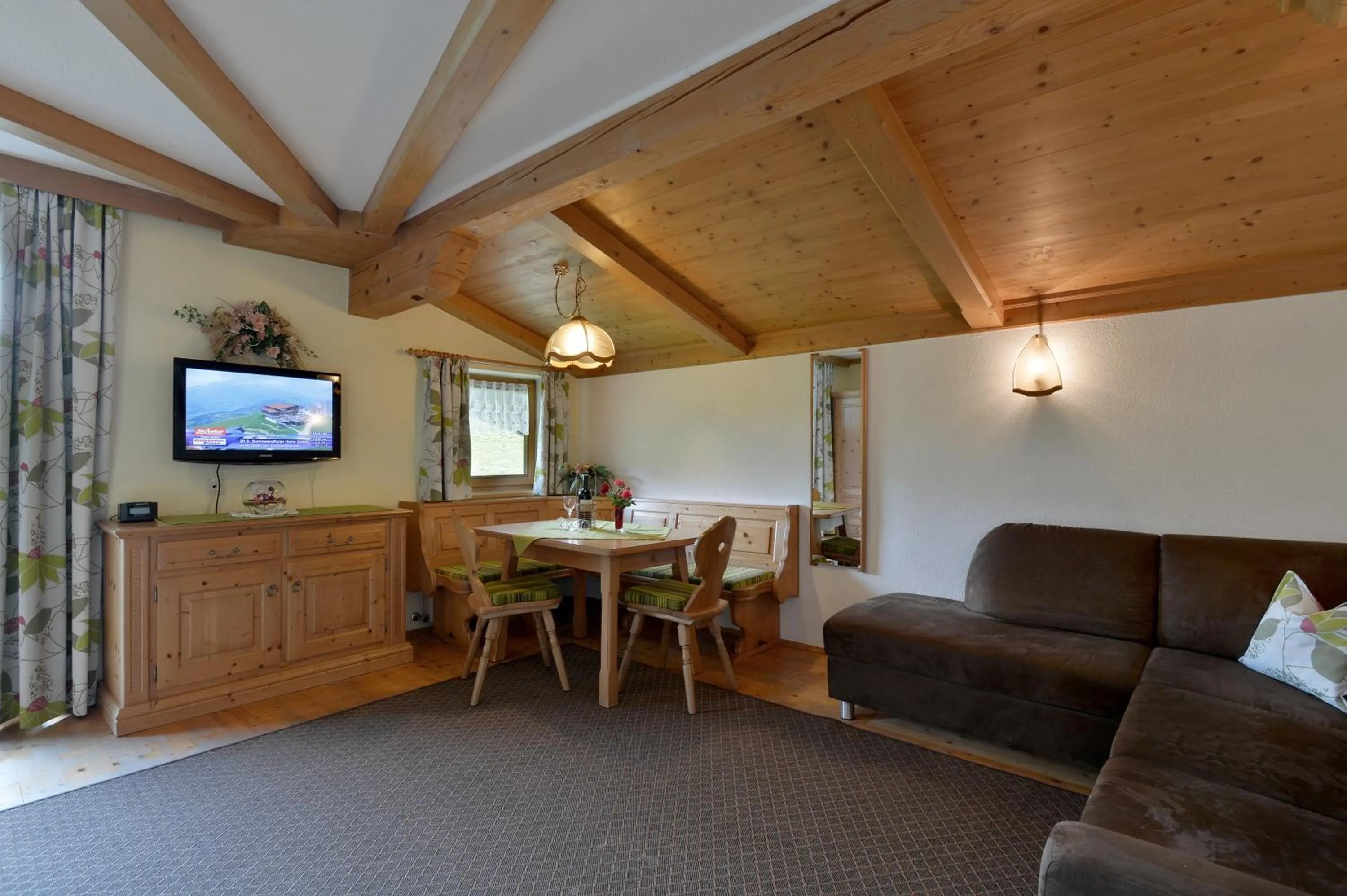 Living room in Gästehaus Hölzl