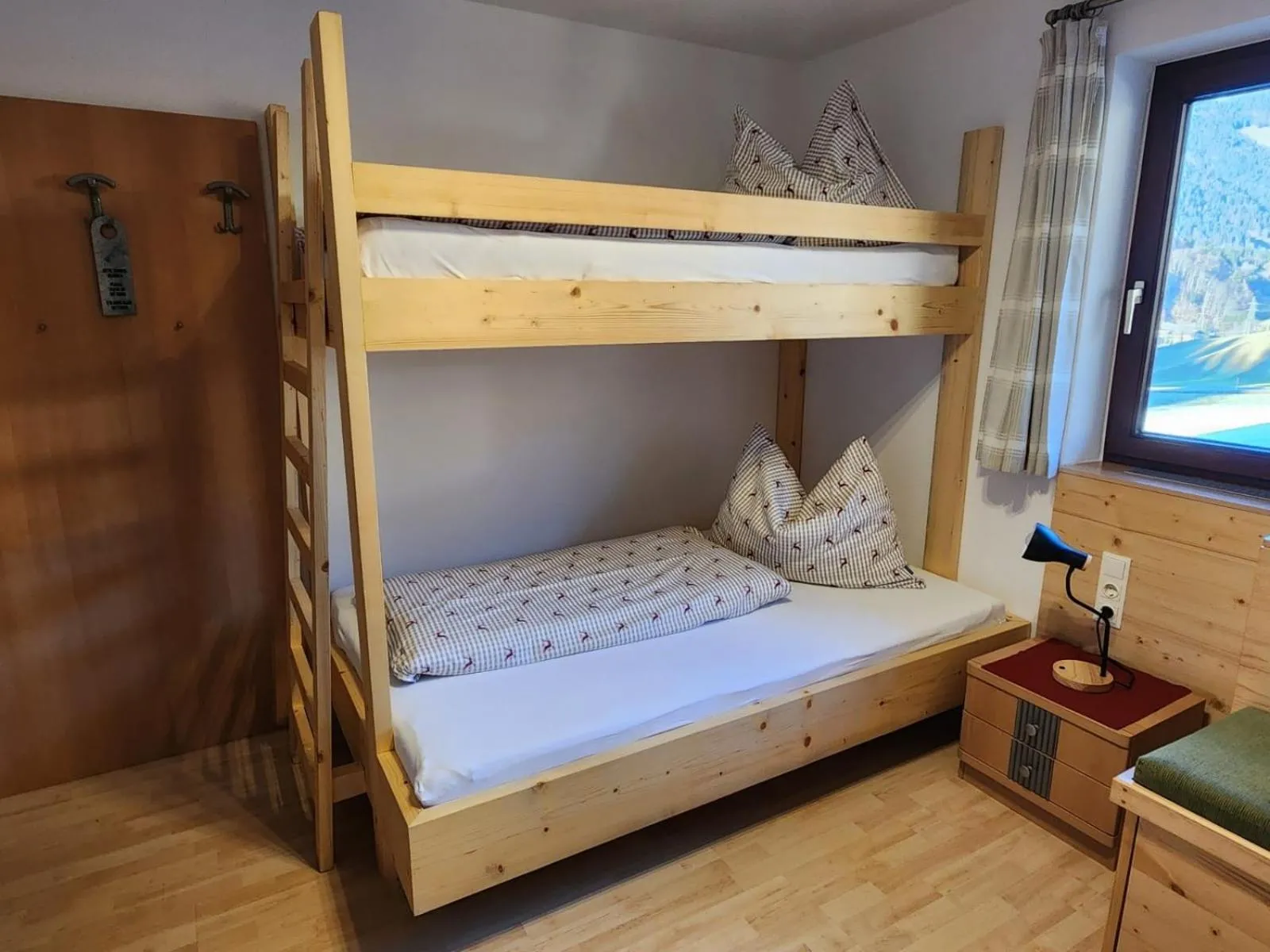 bunk bed, Bed in Gästehaus Hölzl