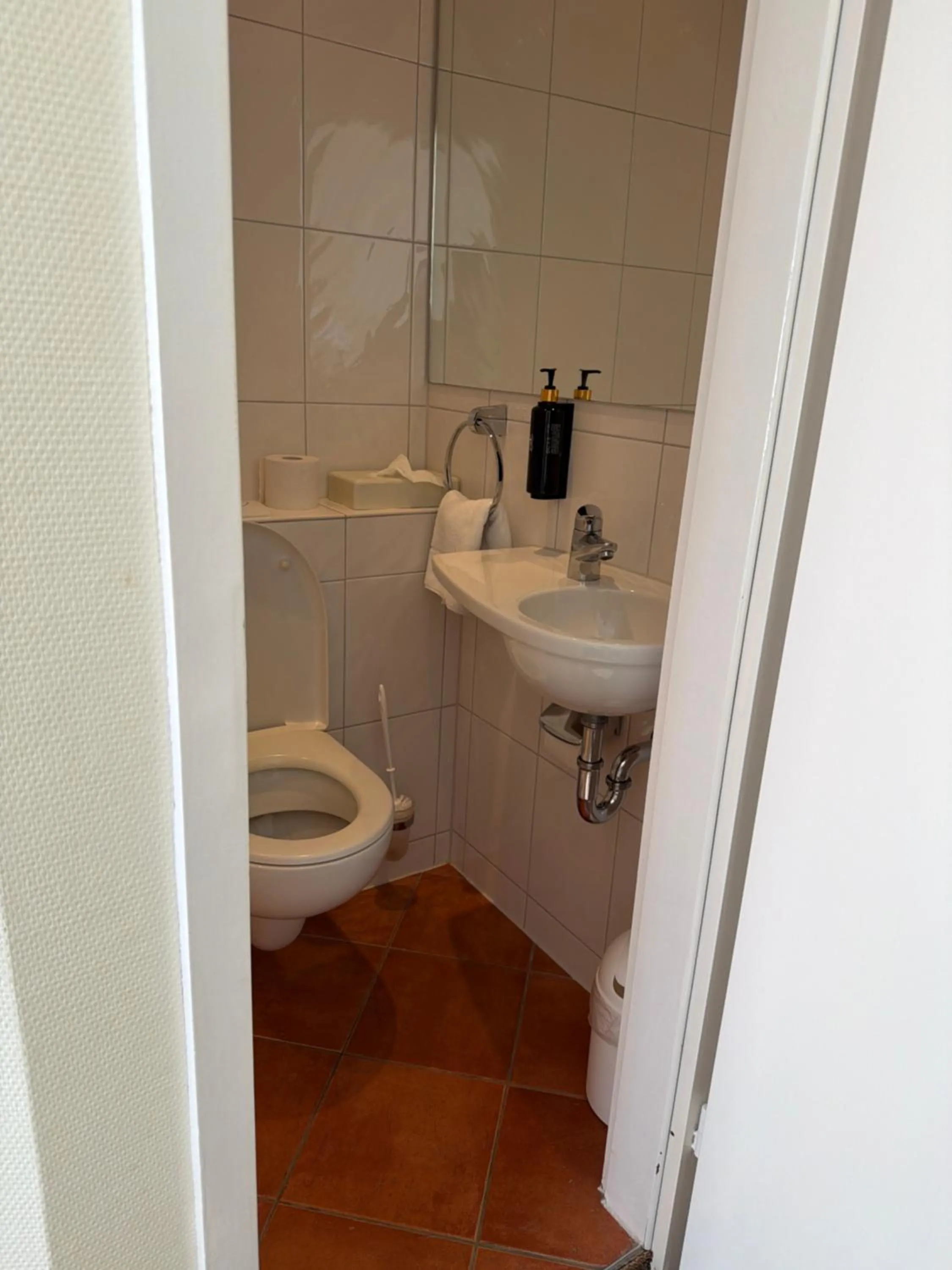 Toilet in Hotel Bremer Kreuz