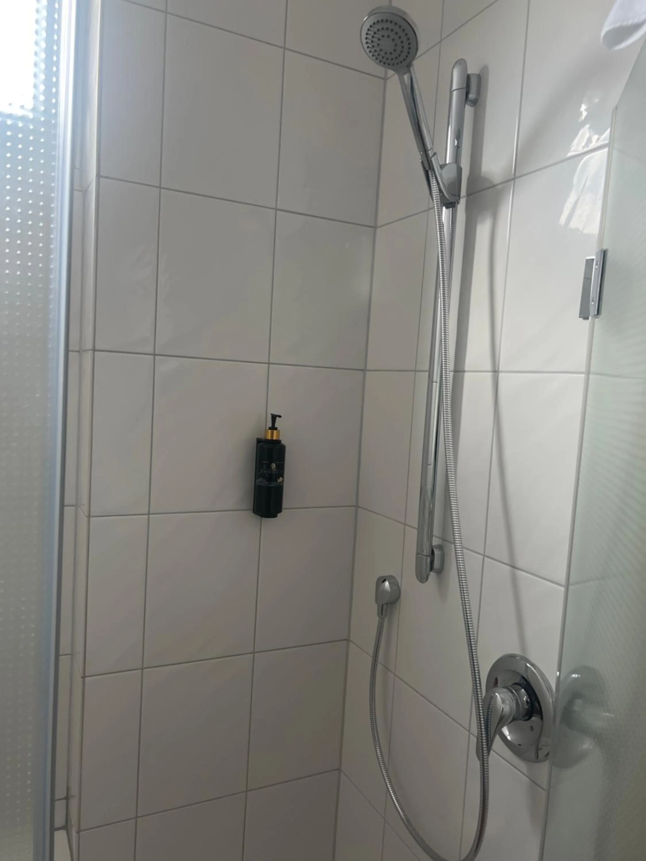Shower in Hotel Bremer Kreuz