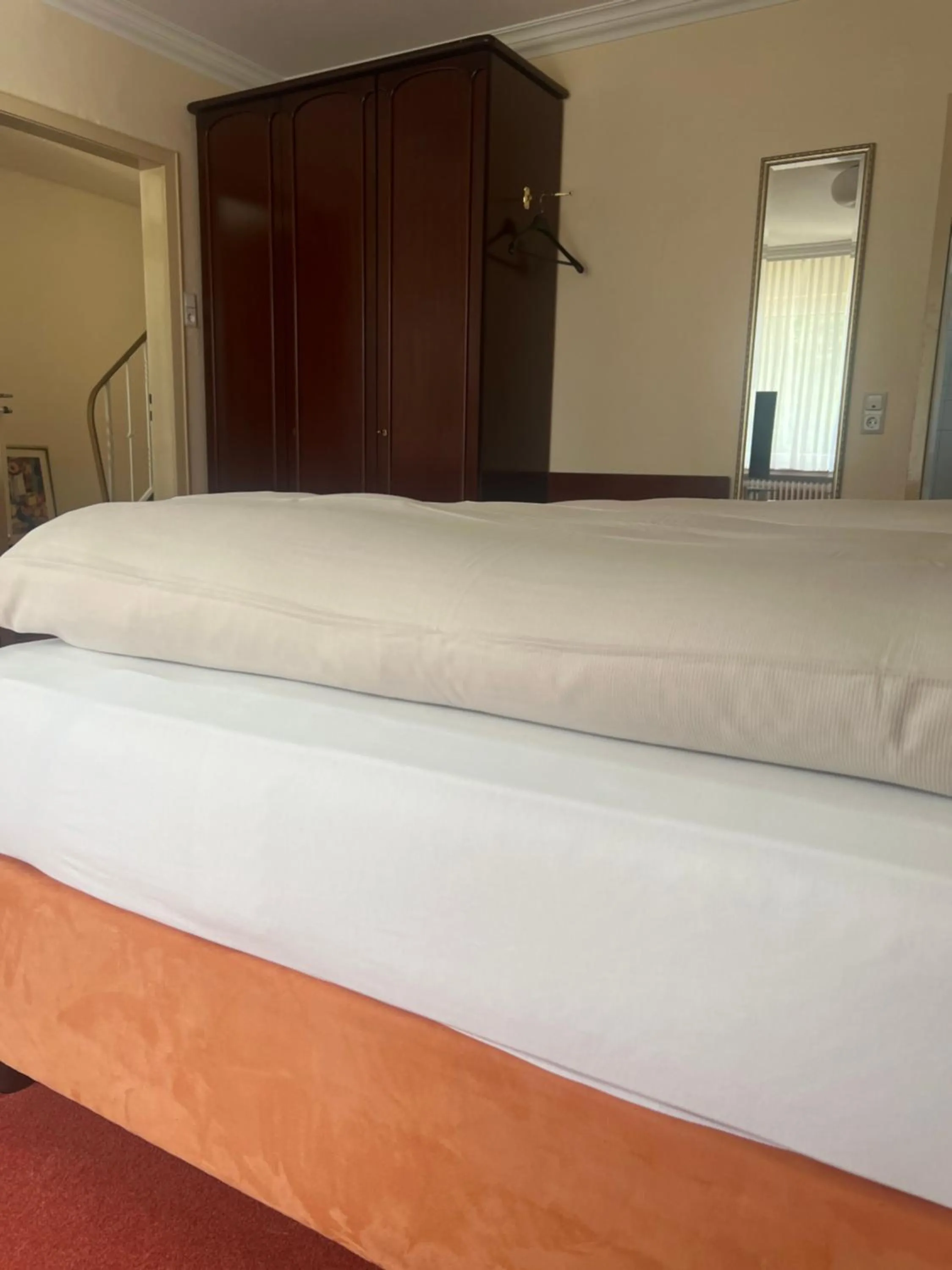 Photo of the whole room, Bed in Hotel Bremer Kreuz