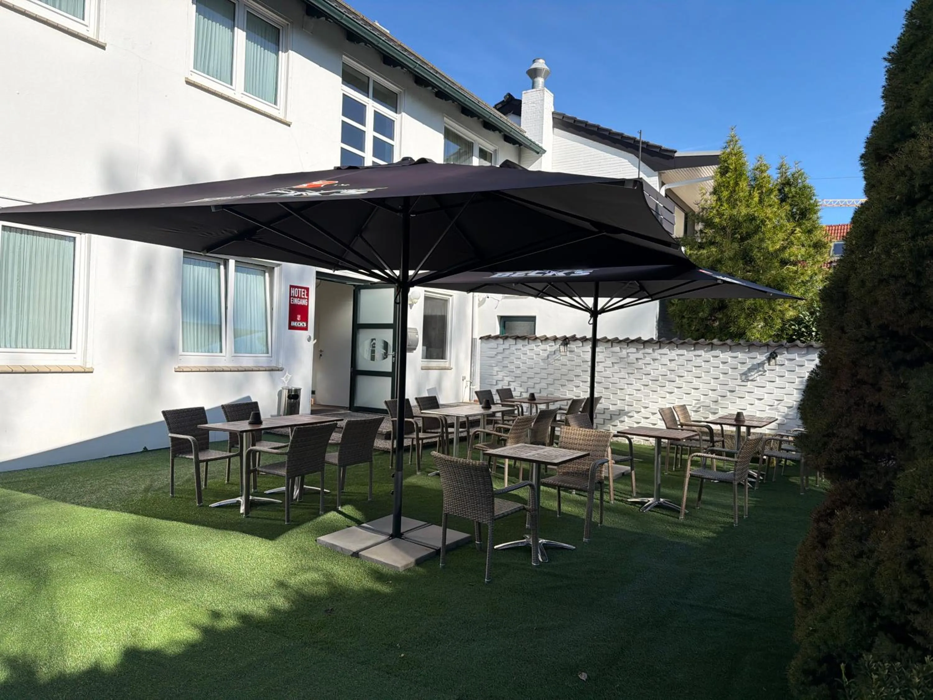 Property building in Hotel Bremer Kreuz