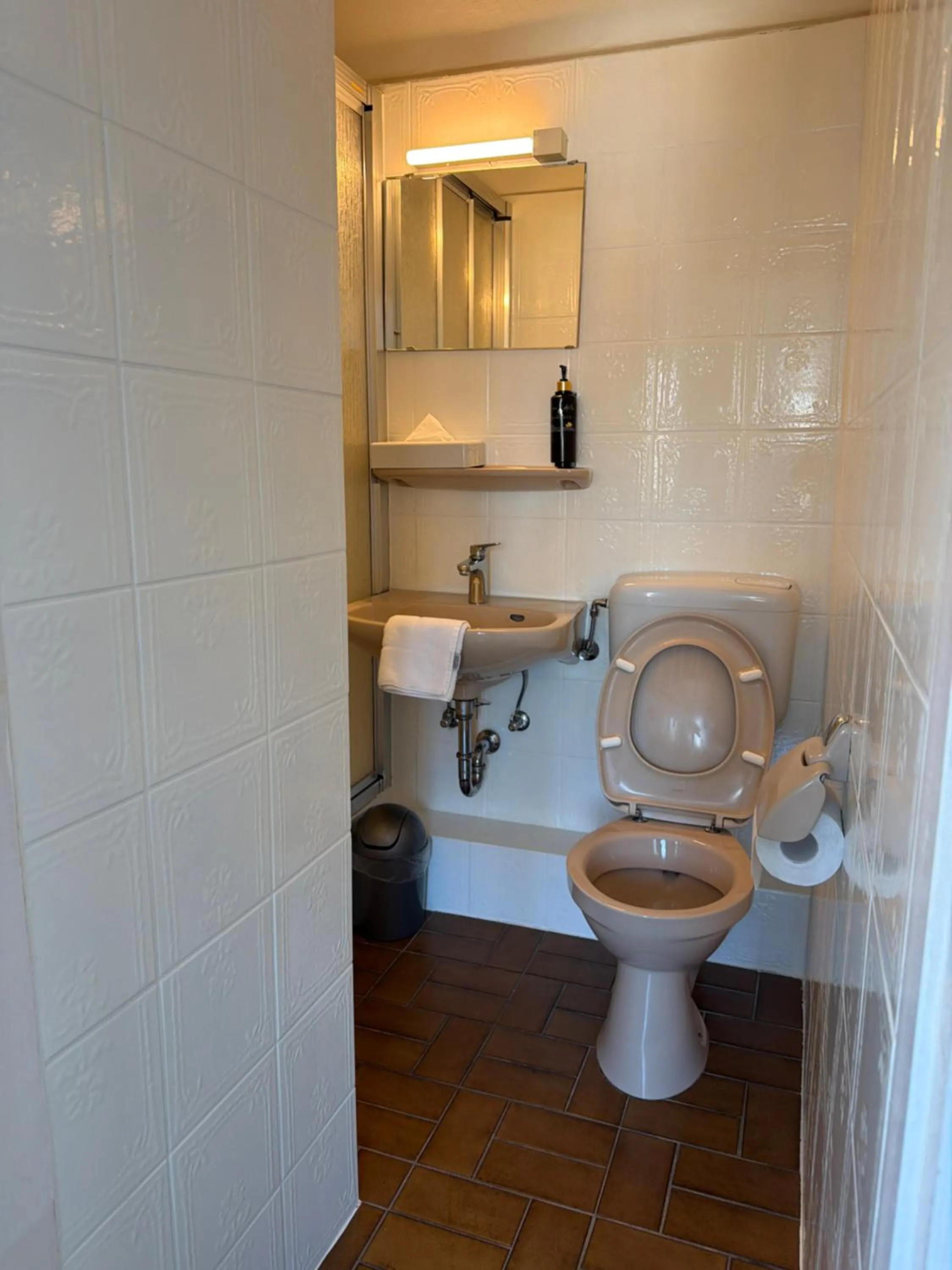 Toilet in Hotel Bremer Kreuz