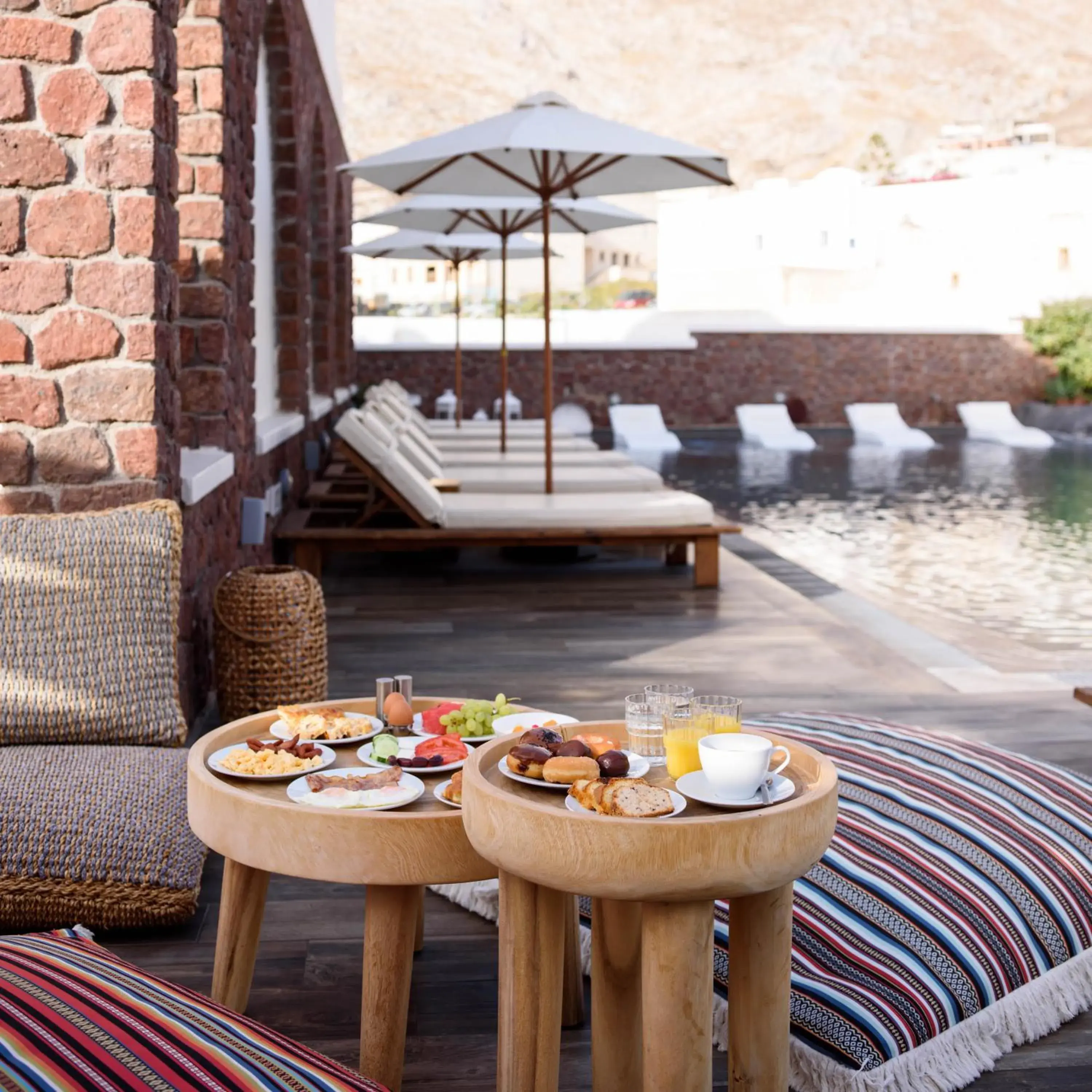 Pool view in Selini Ηotel Pool view in Selini Ηotel