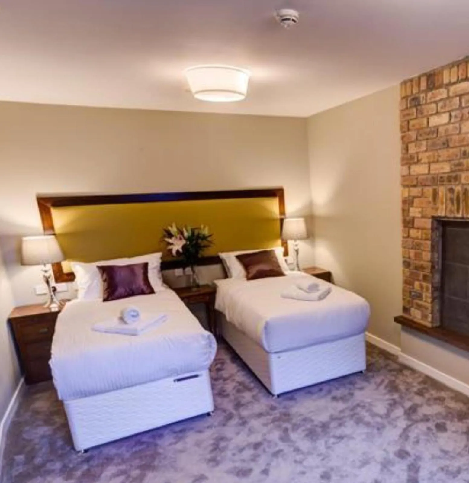 Bed in Friars Wynd Guest Rooms