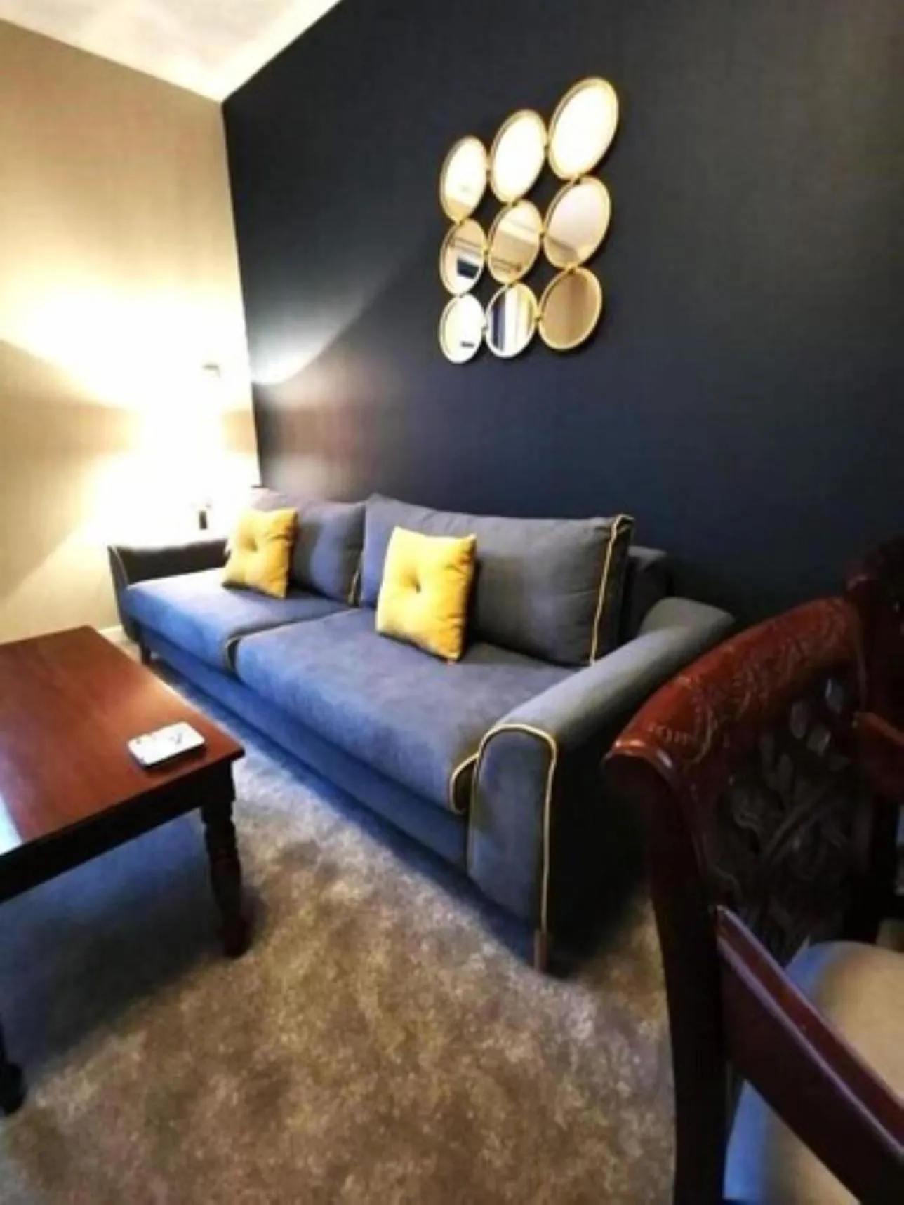 Seating area in Friars Wynd Guest Rooms