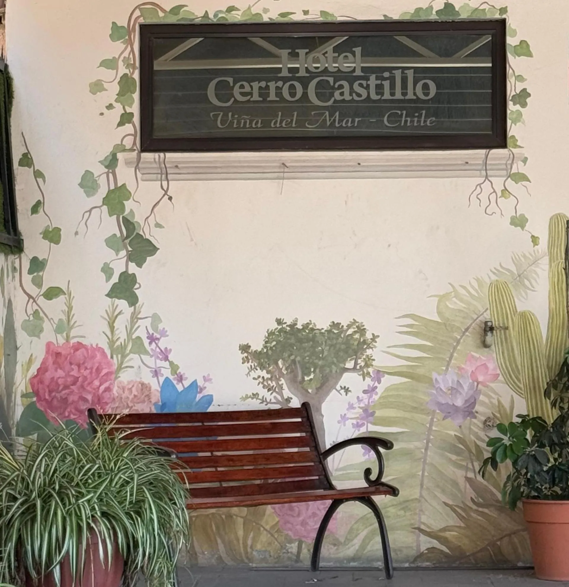 Lobby or reception in Hotel Cerro Castillo