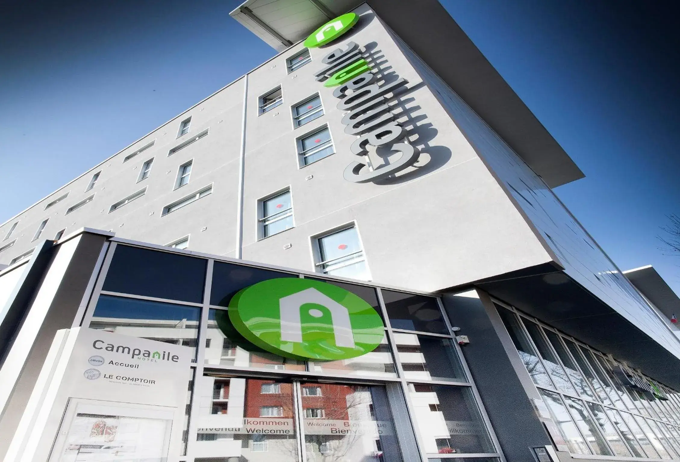 Facade/entrance in Campanile Clermont Ferrand Centre Facade/entrance in Campanile Clermont Ferrand Centre