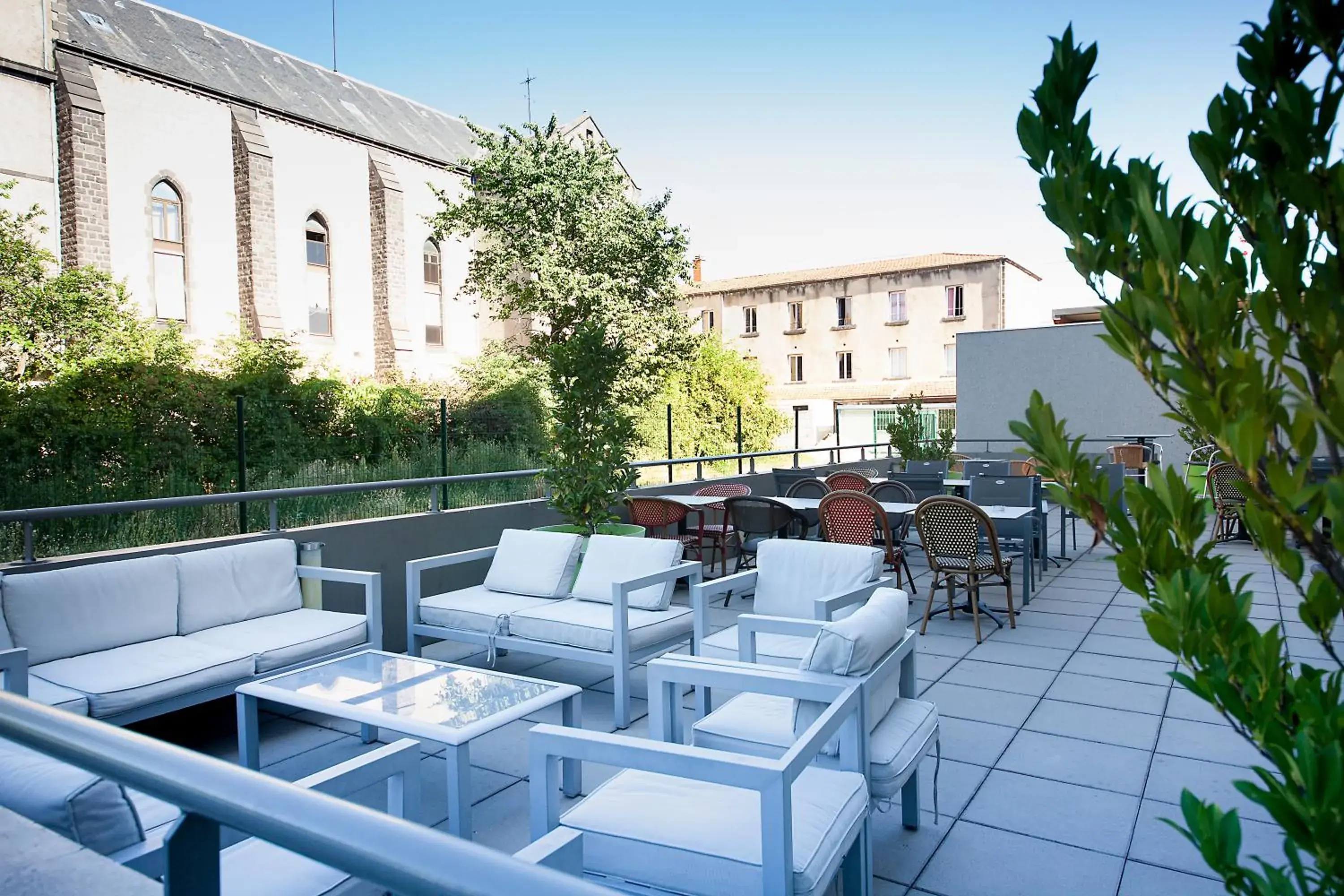 Property building in Campanile Clermont Ferrand Centre Property building in Campanile Clermont Ferrand Centre