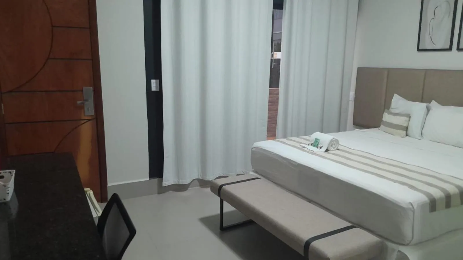 Bed in Atrium Confort Hotels