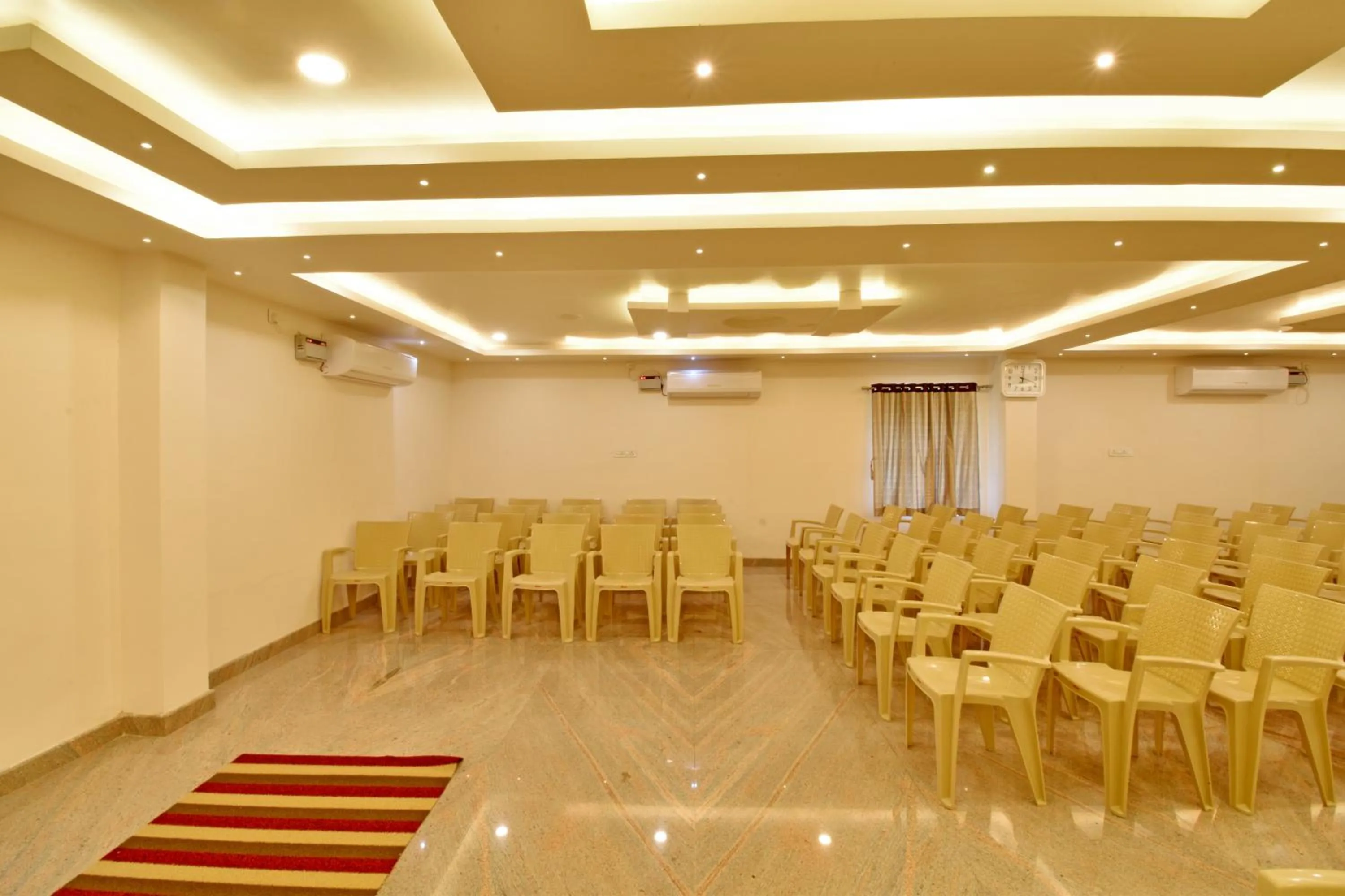 Meeting/conference room in Cannan Residency Pondicherry