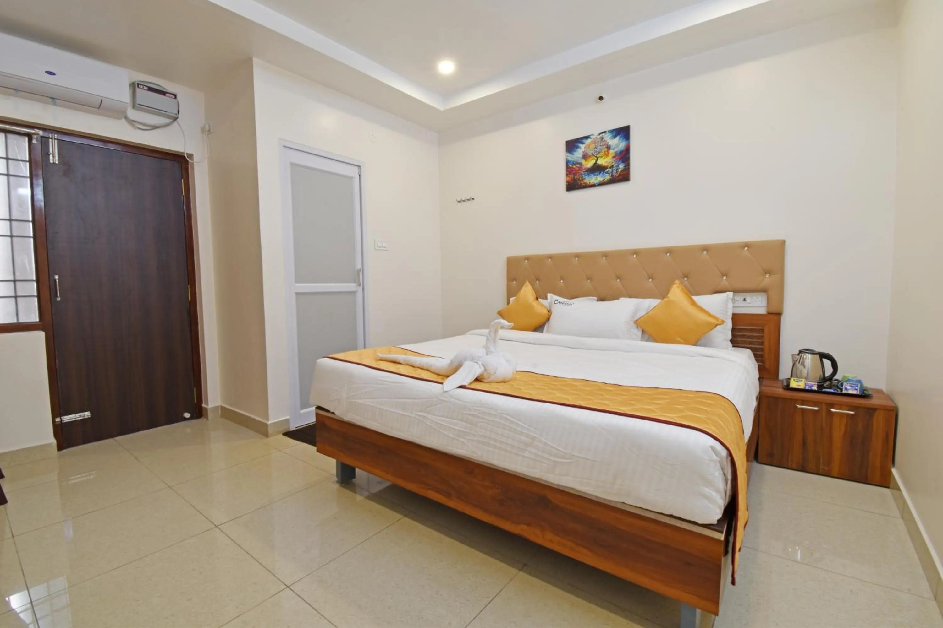 Bed in Cannan Residency Pondicherry
