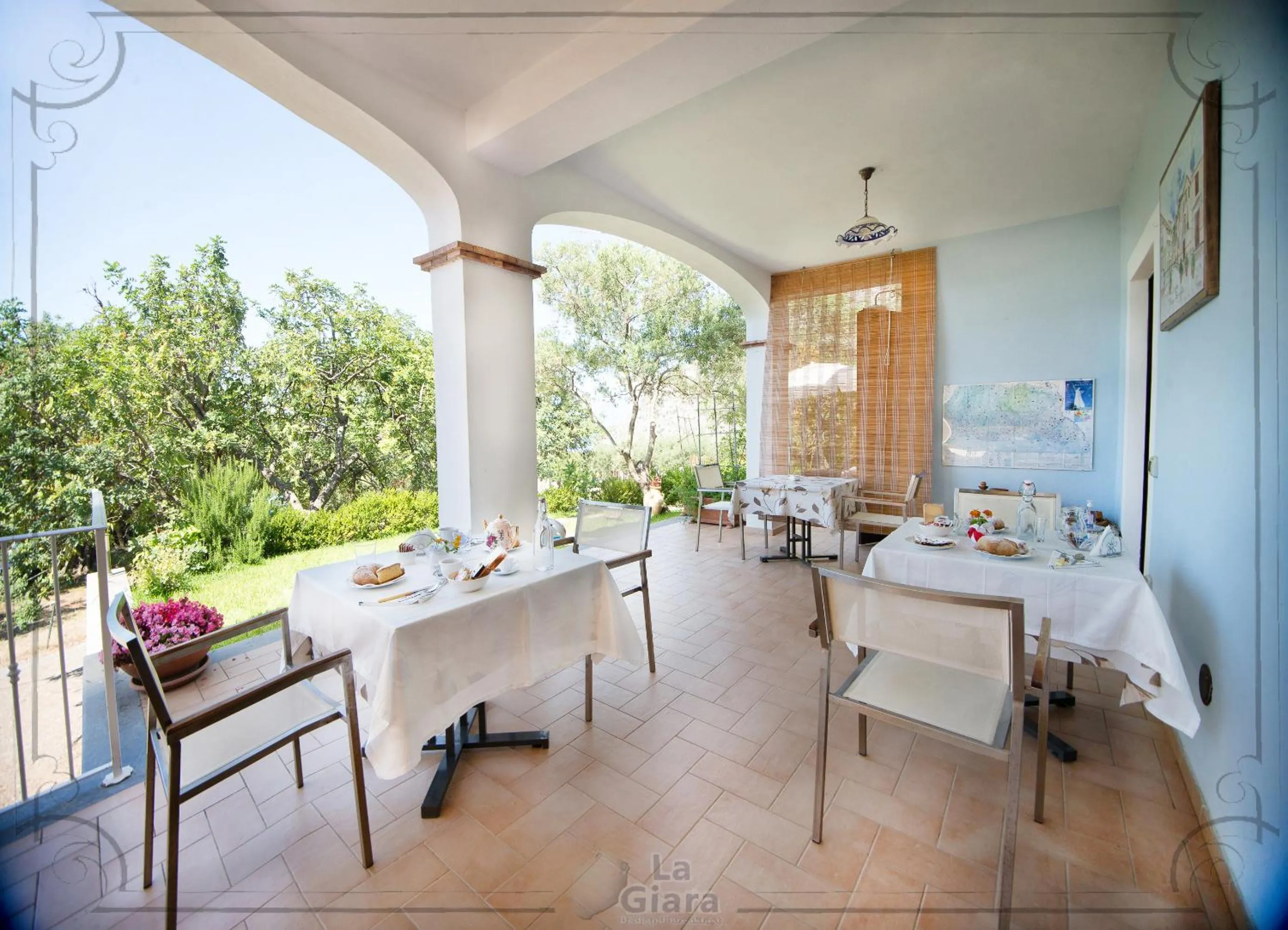 Breakfast in B&b La Giara