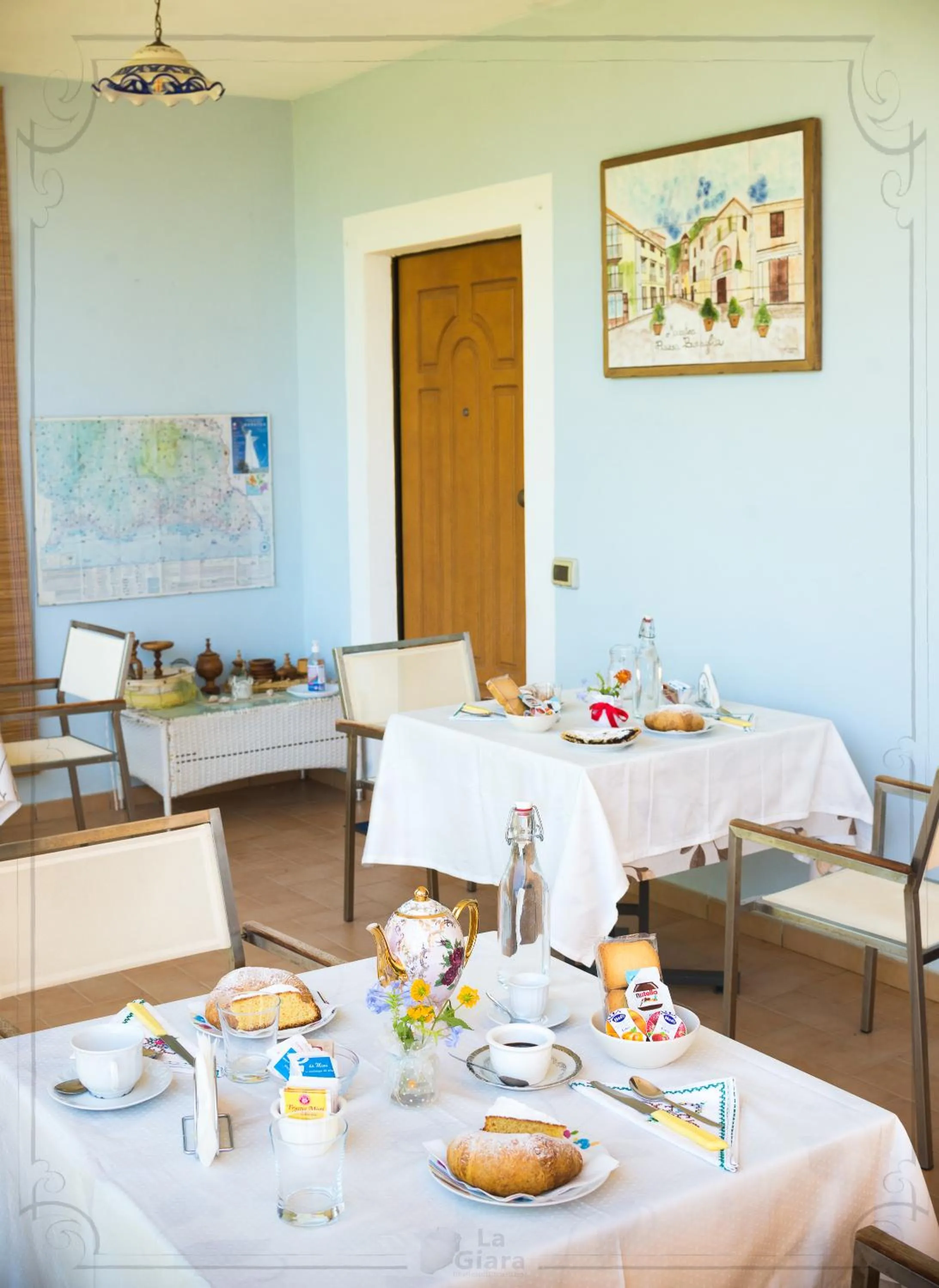 Breakfast in B&b La Giara