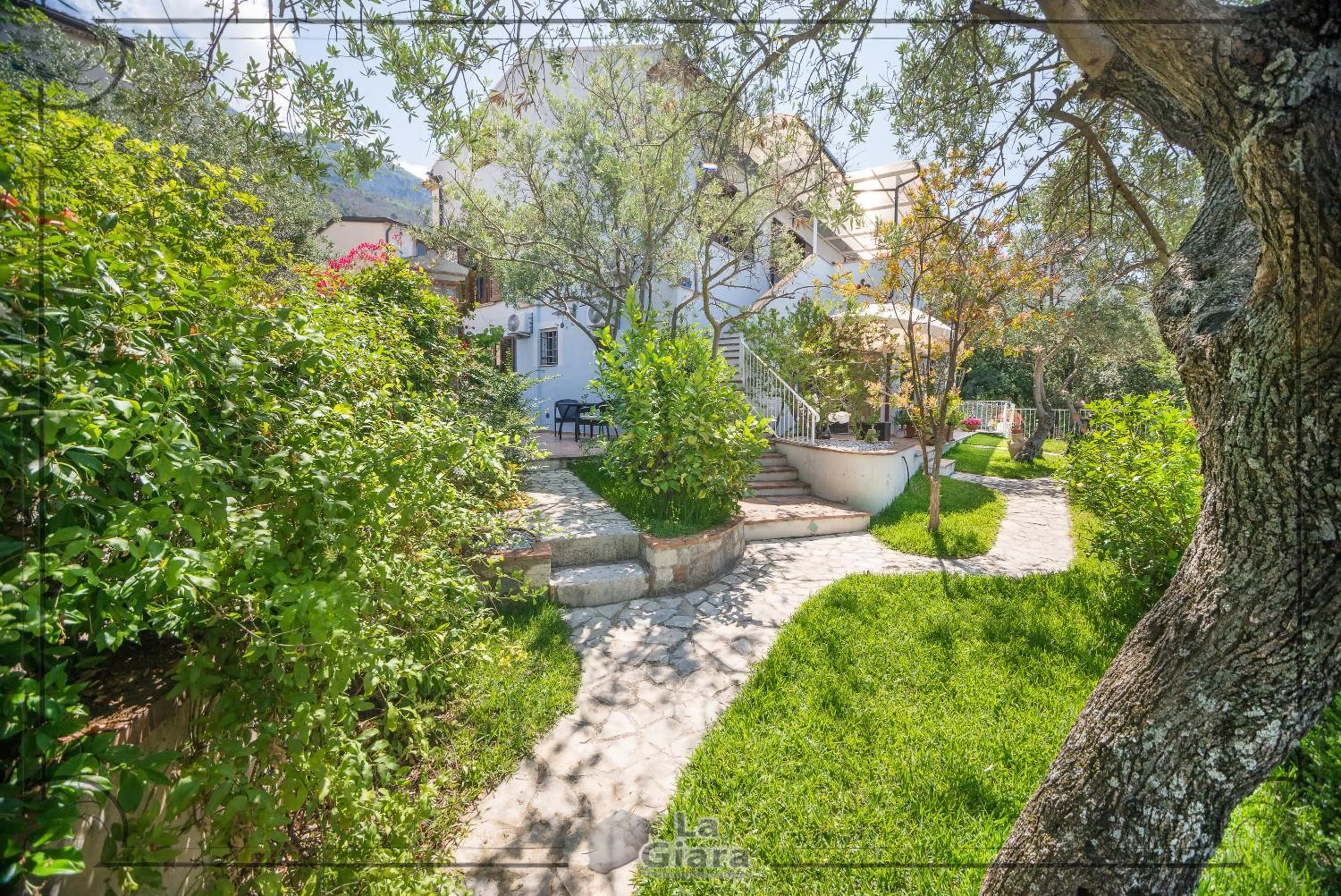 Garden in B&b La Giara