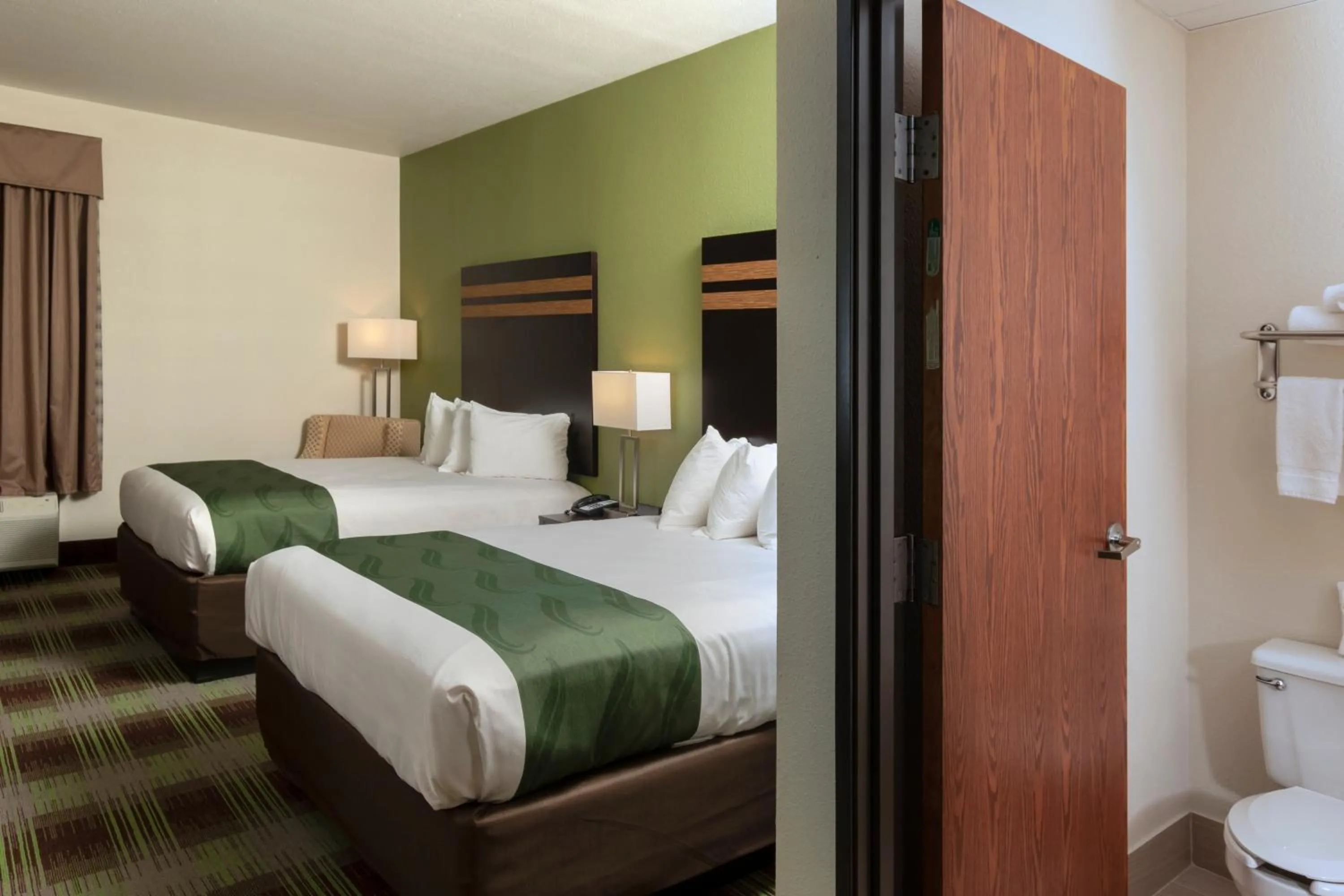 Photo of the whole room in Quality Inn & Suites Mount Vernon