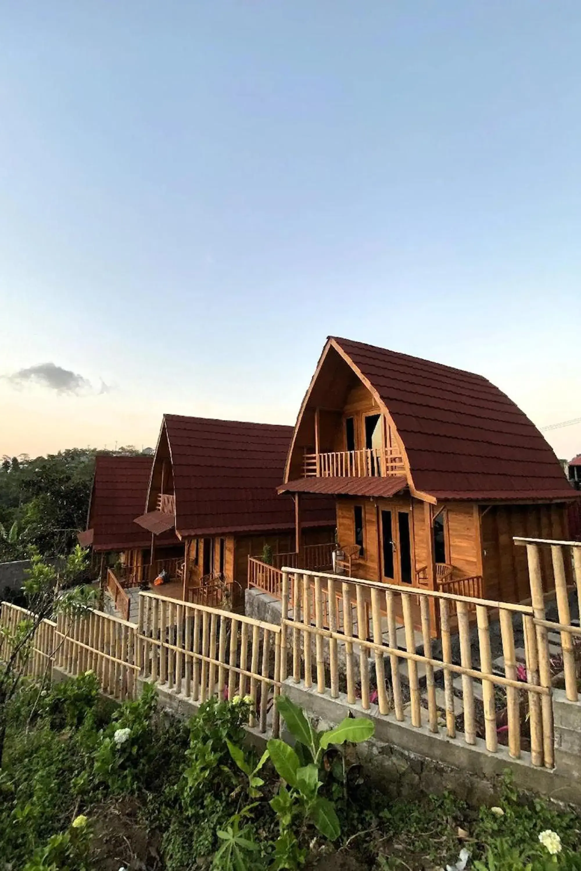 Property building in Munduk Terrace Property building in Munduk Terrace