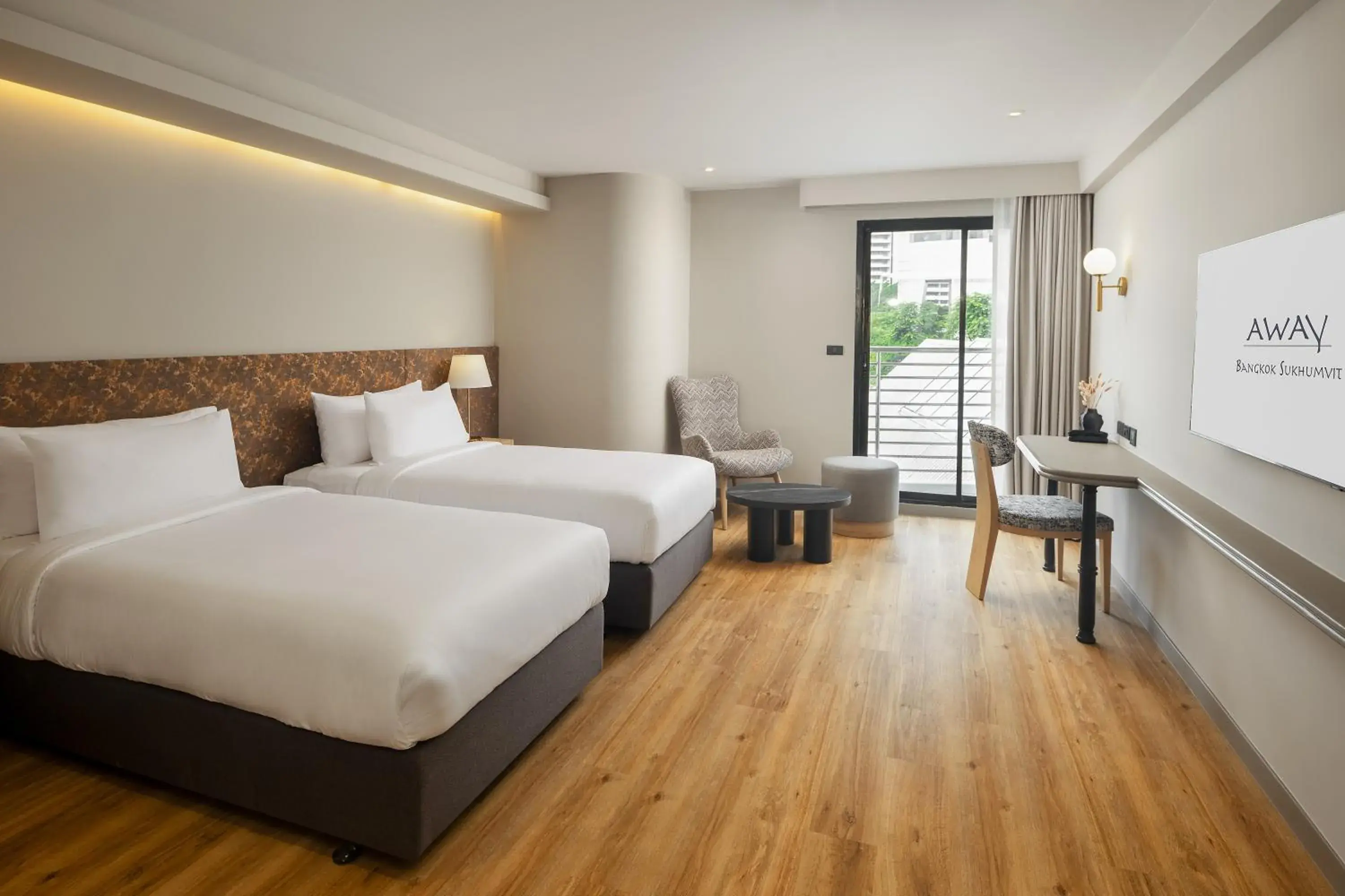 Deluxe Twin Room in Away Bangkok Sukhumvit Deluxe Twin Room in Away Bangkok Sukhumvit