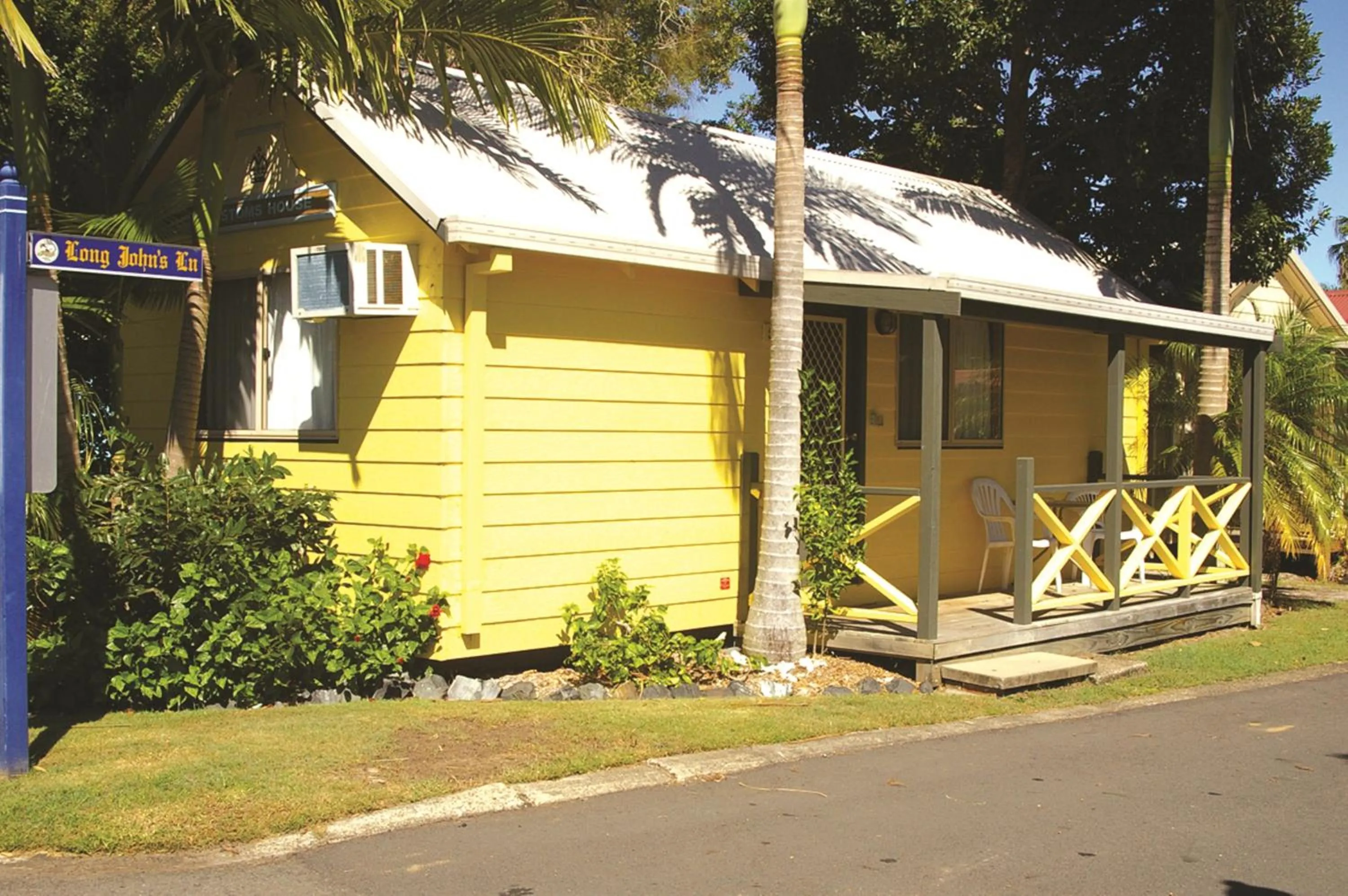 Pets in Smugglers Cove Holiday Village