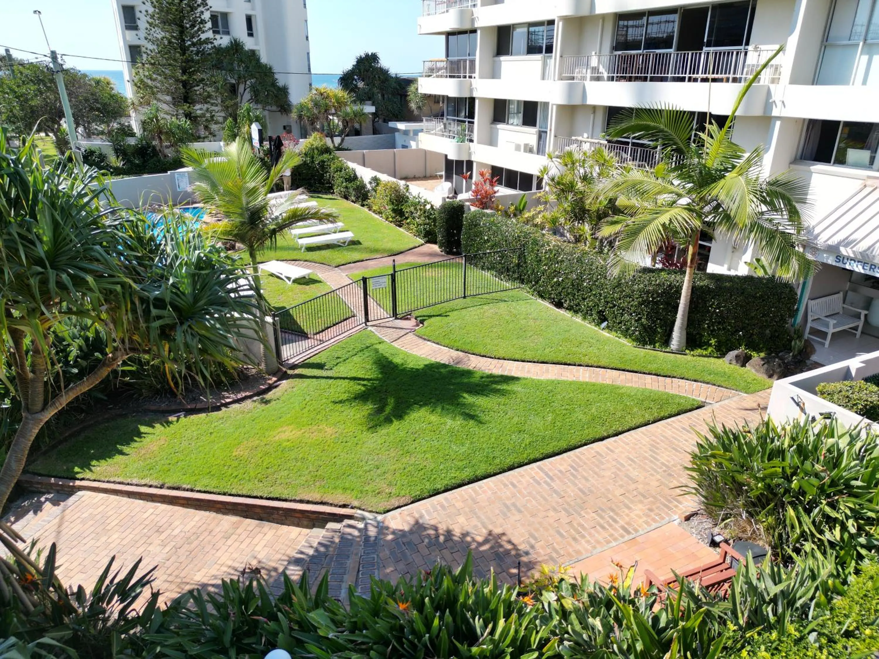 Garden in Surfers Chalet
