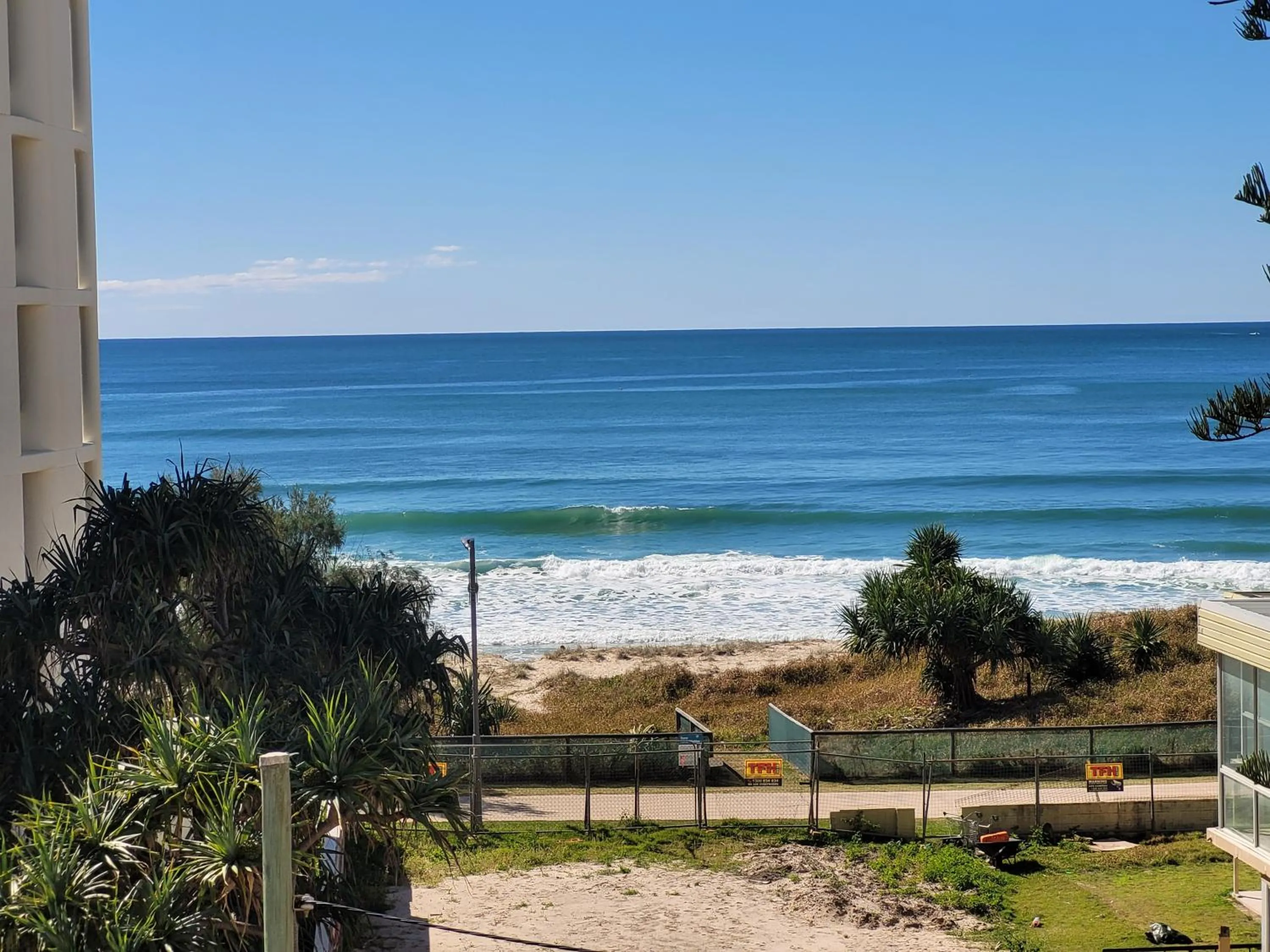 Sea view in Surfers Chalet