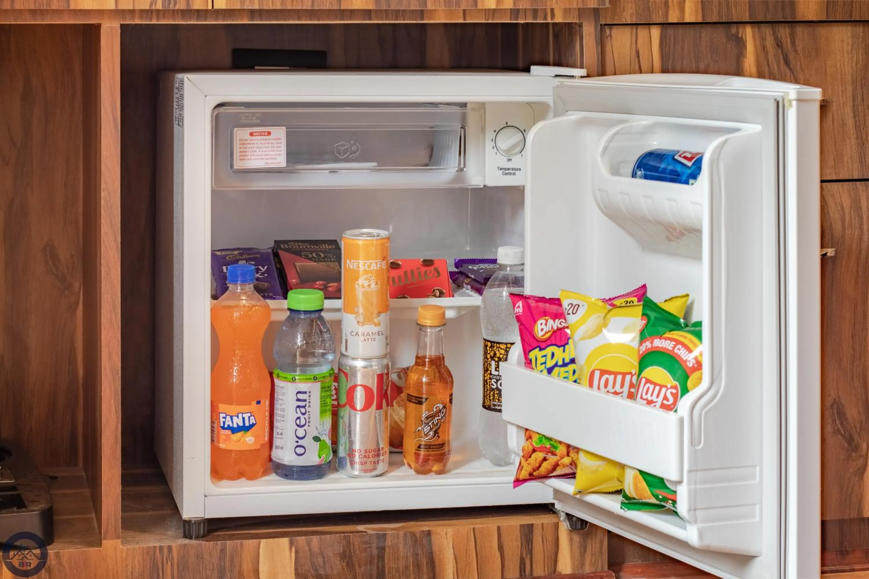minibar in Bombay Residency