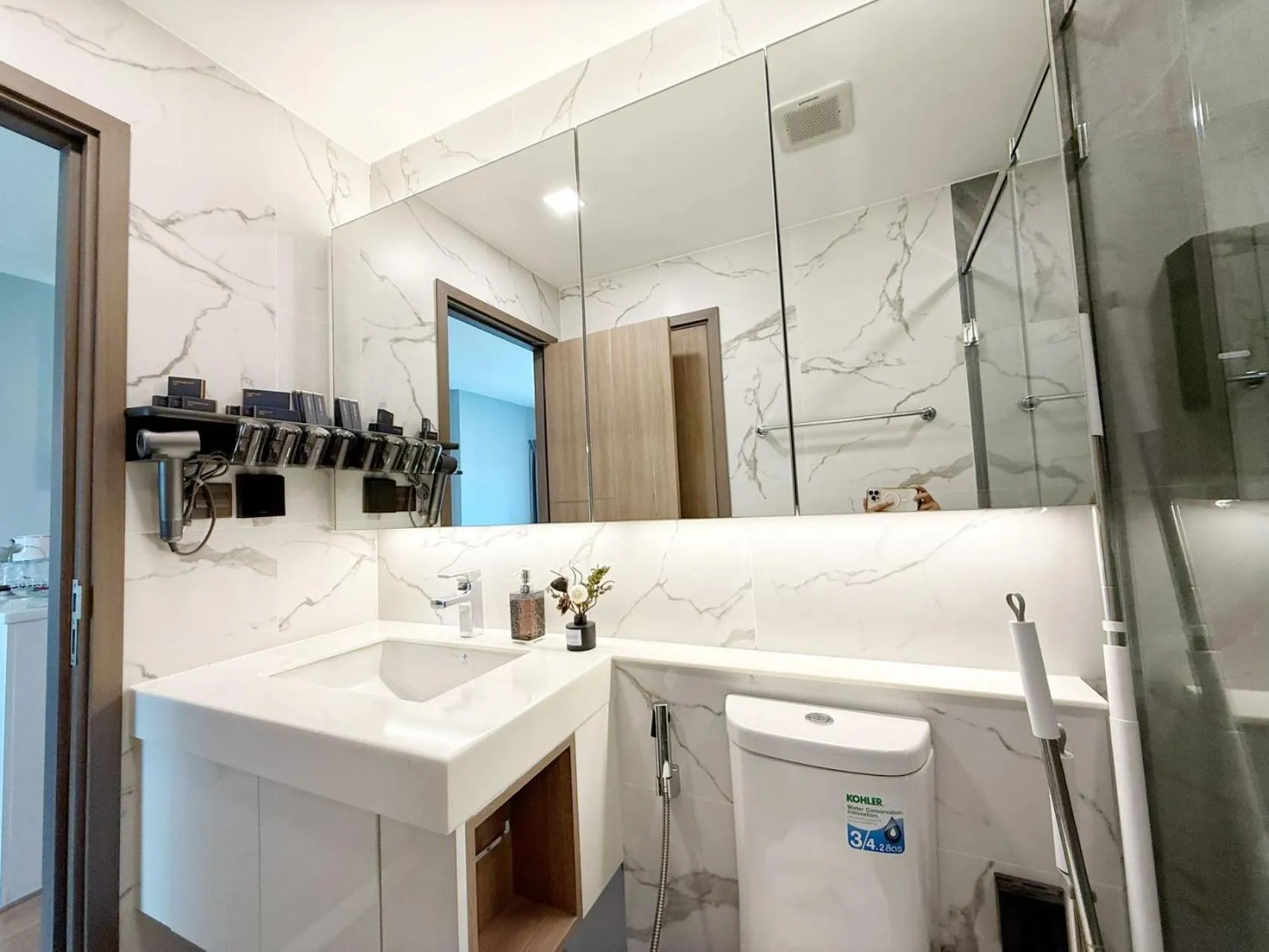 Bathroom in Family Suite Nice Pool Full Facilities Self Check
