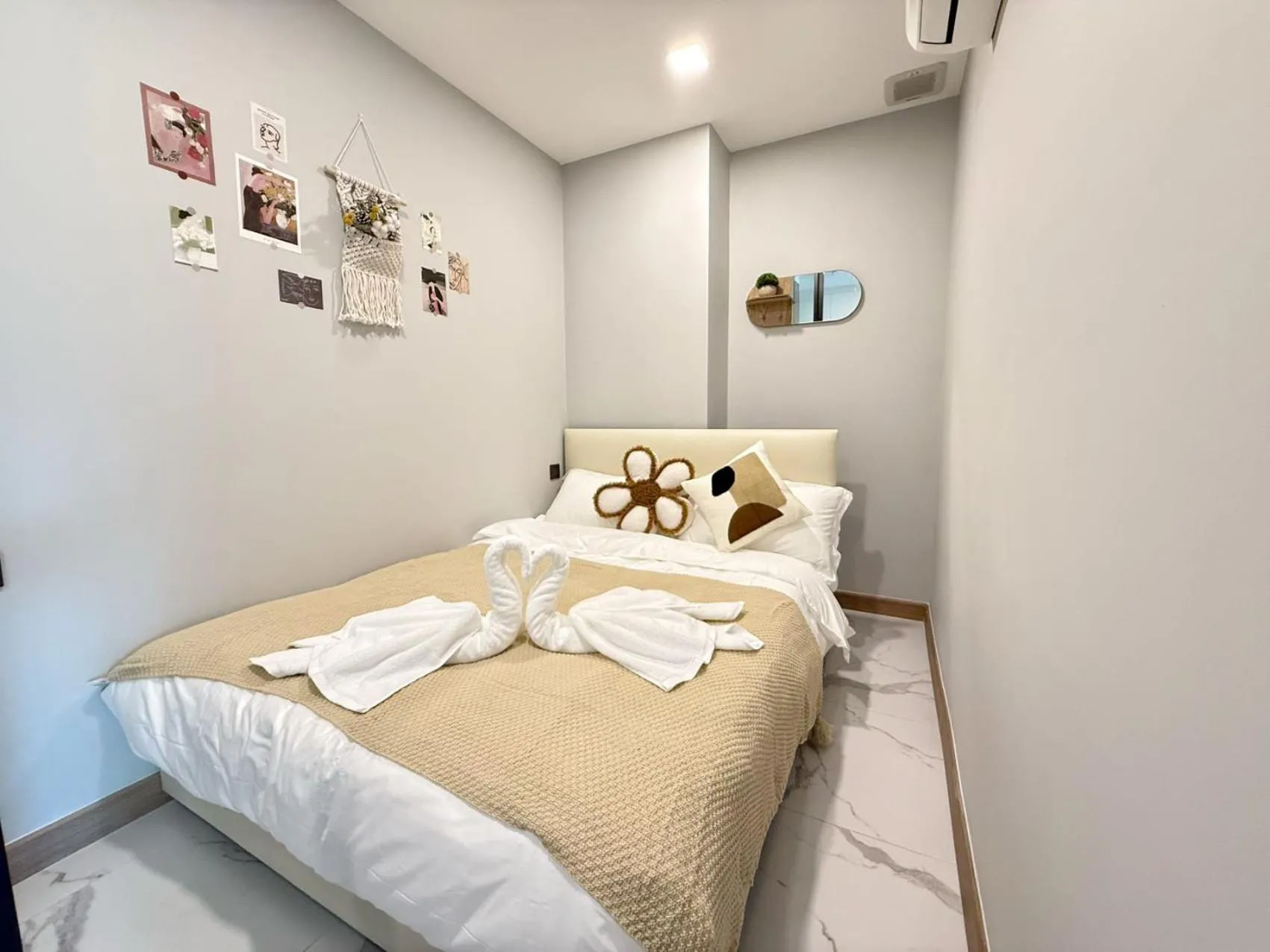 Bedroom, Bed in Family Suite Nice Pool Full Facilities Self Check