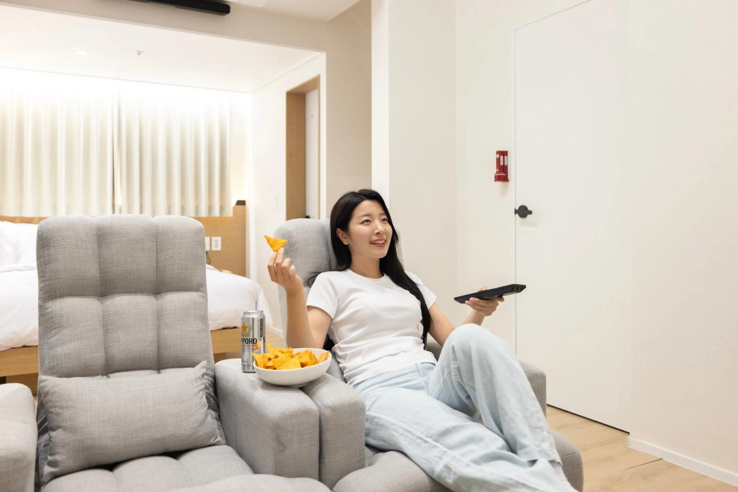 TV and multimedia in From H US Hotel with Aank Seoul Gangseo Hwagok