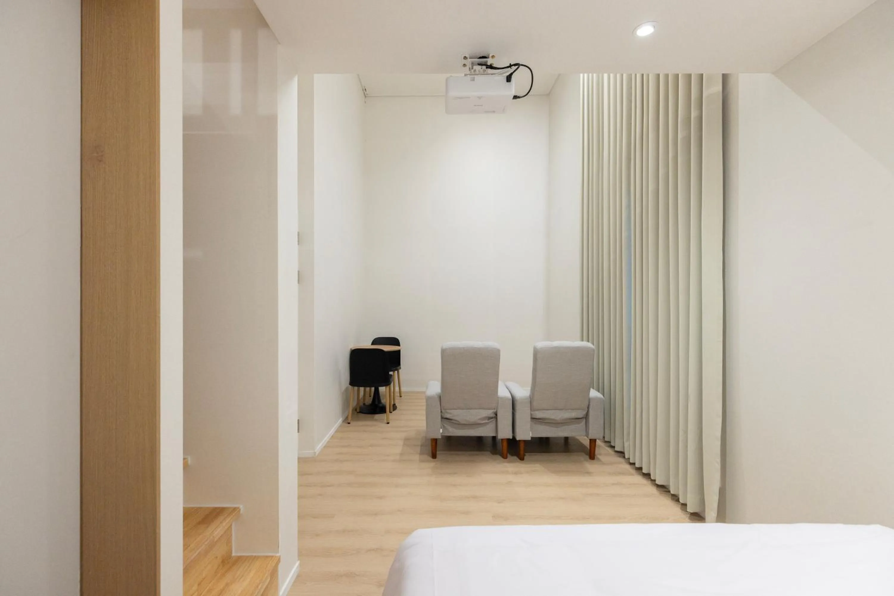 TV and multimedia, Bed in From H US Hotel with Aank Seoul Gangseo Hwagok