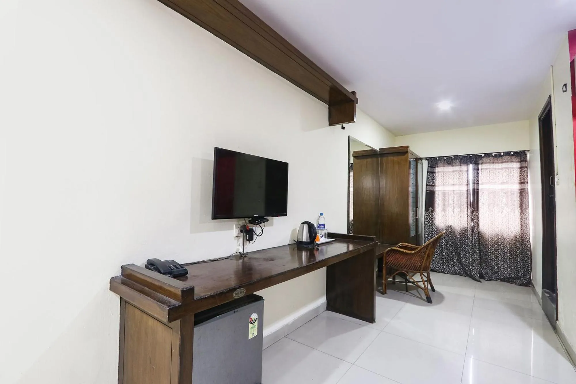 Bedroom in FabHotel Royal Residency II - Nr Lakdikapul Metro Station