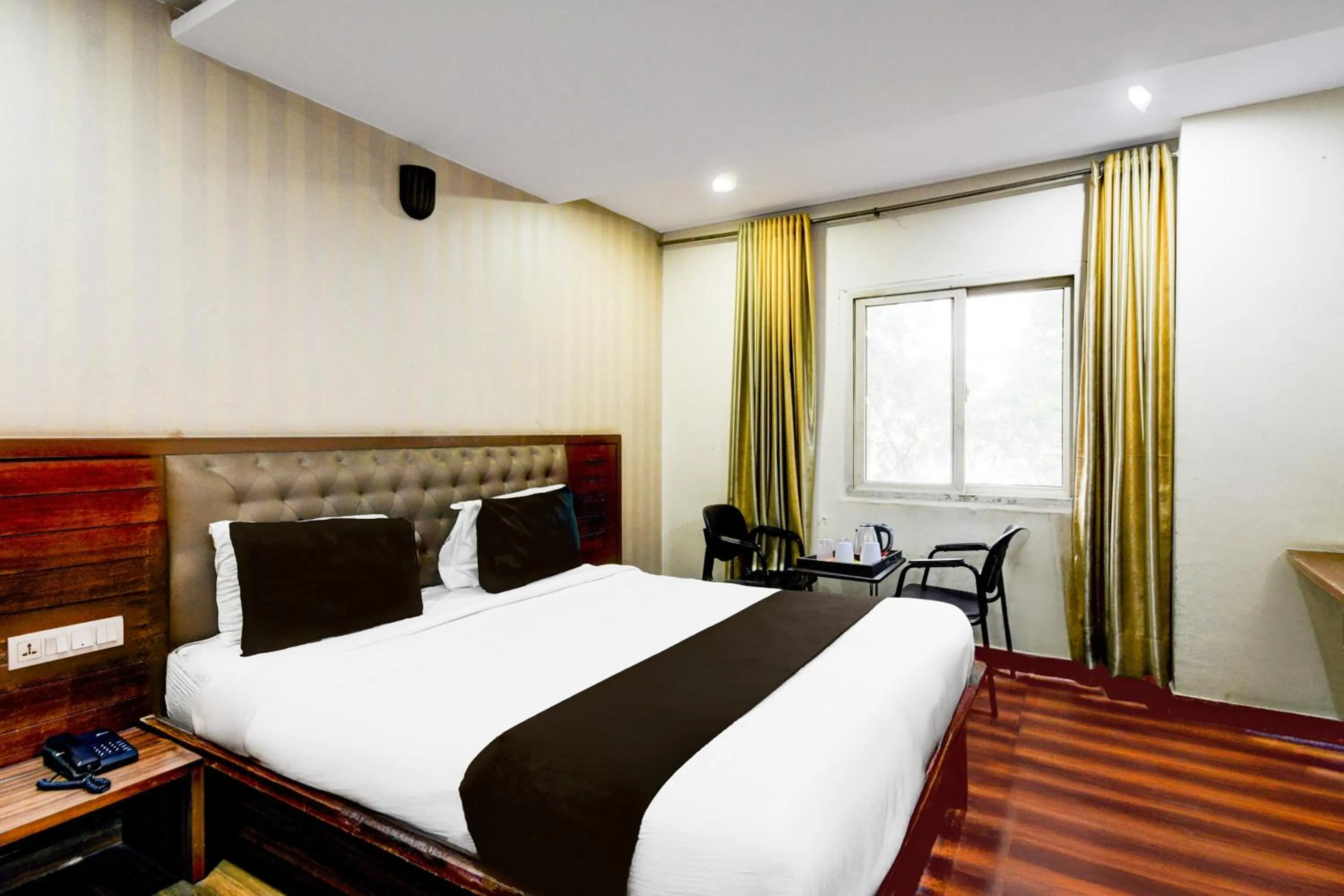 Bedroom in Townhouse Kothapet Formerly Surabhi Elite