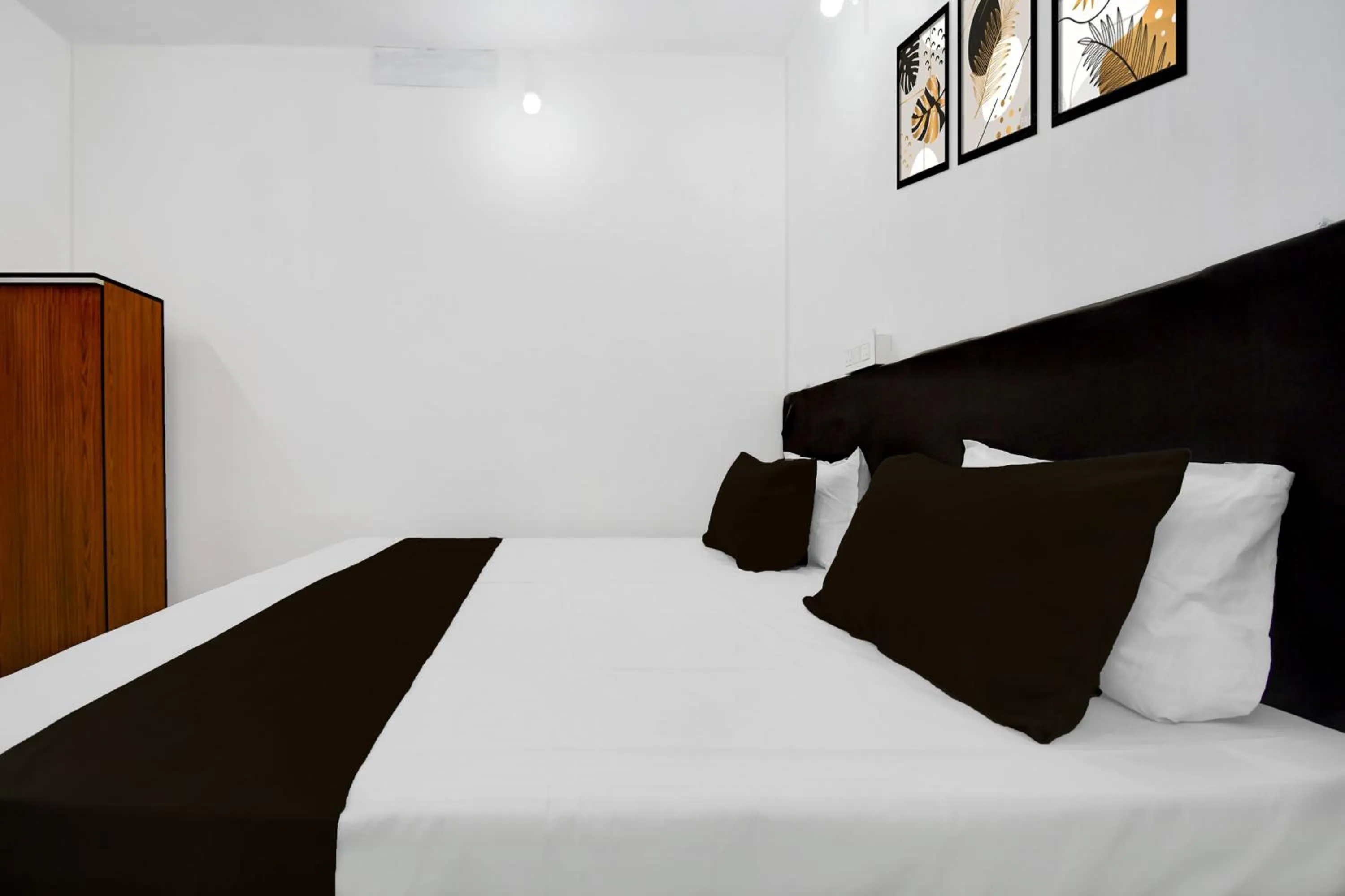 Bedroom, Bed in Super Hotel O Gaya Railway Junction Formerly Family Guest House