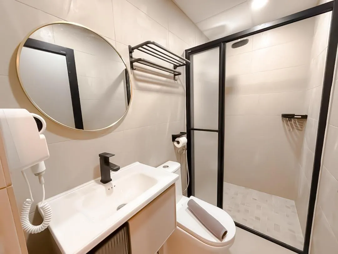 Resandau Stay Ipoh - Nearby Ipoh Town - Private Car Park and Lift - Whole unit & Coliving