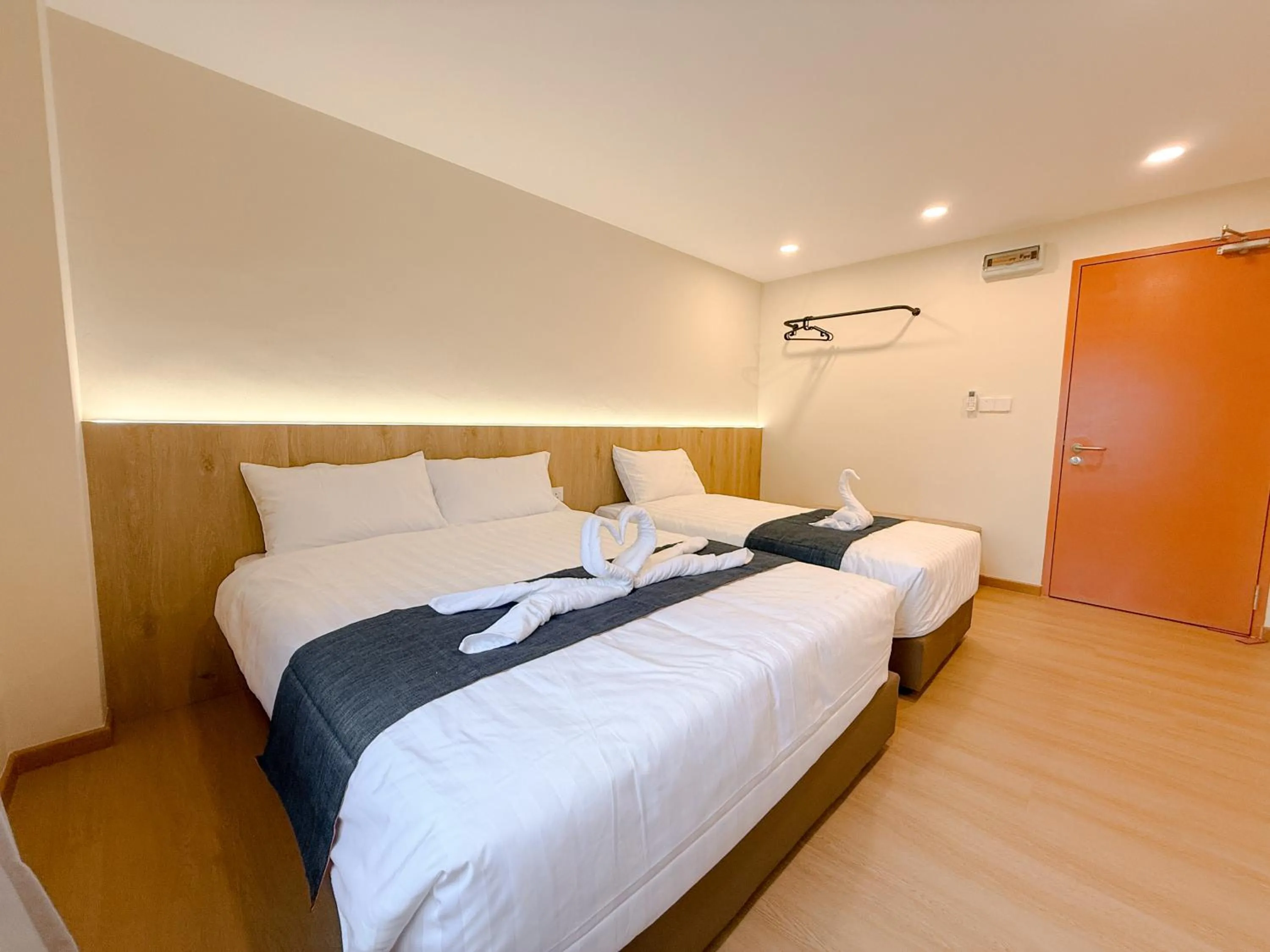 Bed in Resandau Stay Ipoh - Nearby Ipoh Town - Private Car Park and Lift - Whole unit & Coliving