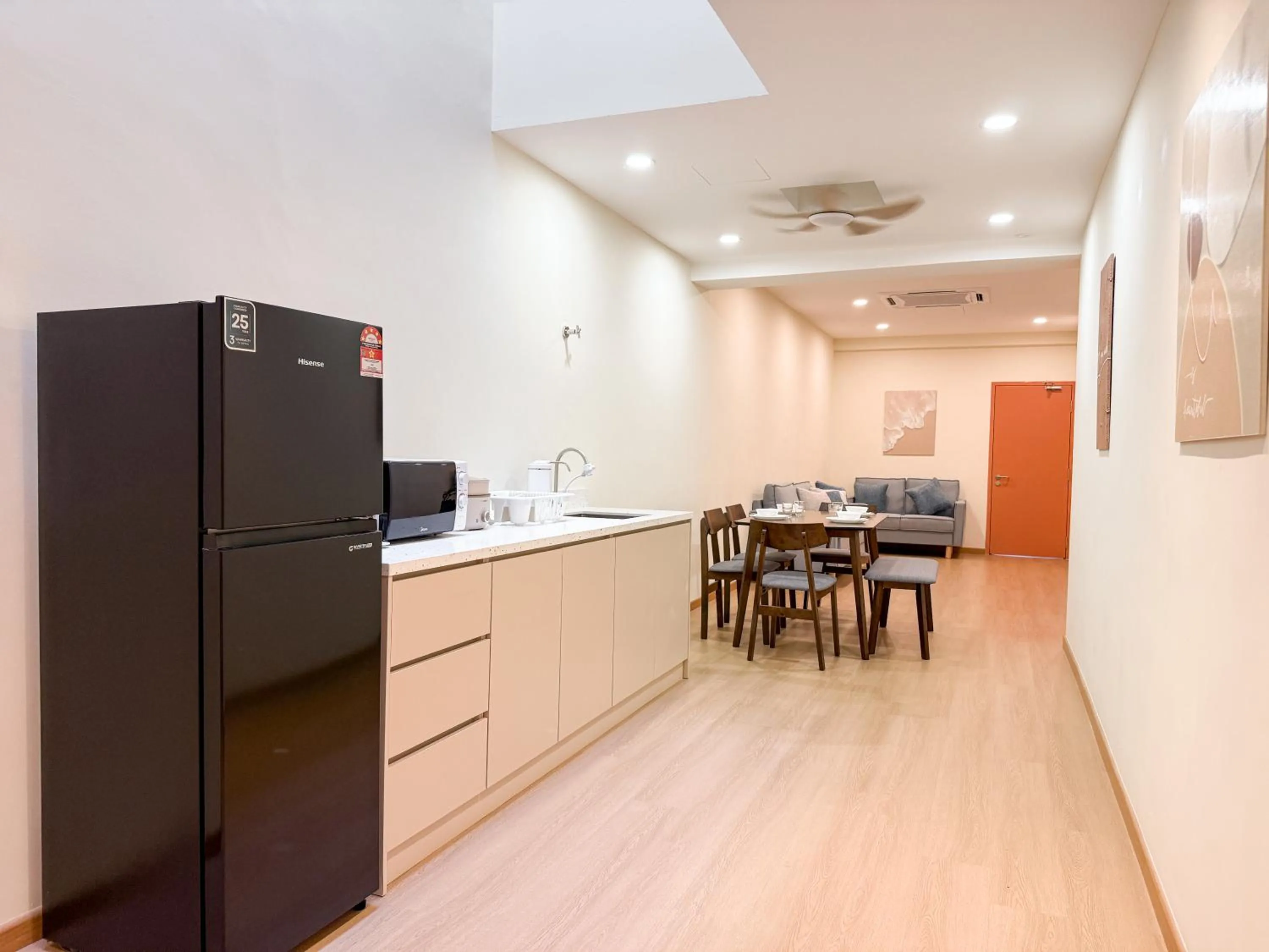 Resandau Stay Ipoh - Nearby Ipoh Town - Private Car Park and Lift - Whole unit & Coliving