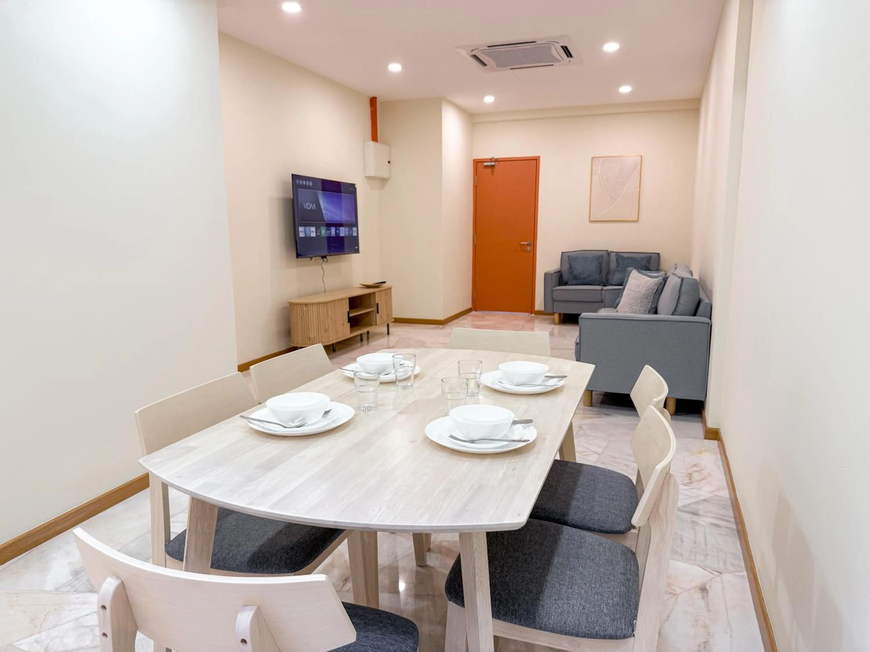 Resandau Stay Ipoh - Nearby Ipoh Town - Private Car Park and Lift - Whole unit & Coliving