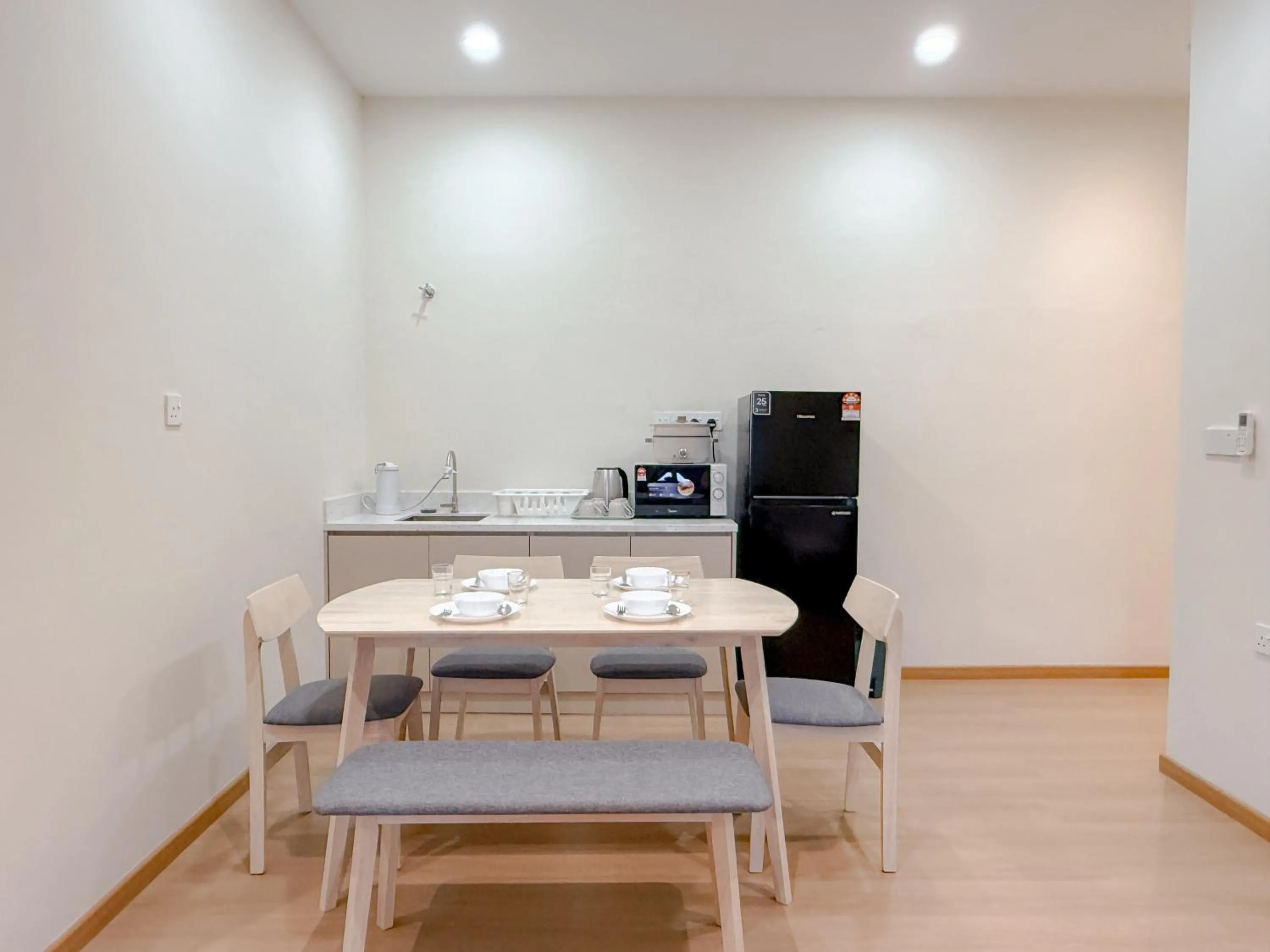 Resandau Stay Ipoh - Nearby Ipoh Town - Private Car Park and Lift - Whole unit & Coliving