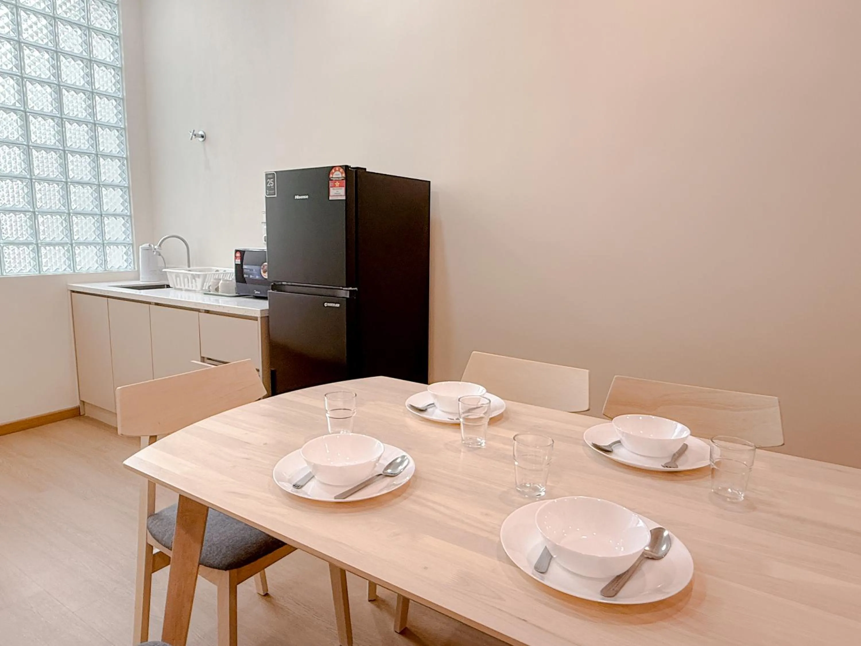 Resandau Stay Ipoh - Nearby Ipoh Town - Private Car Park and Lift - Whole unit & Coliving