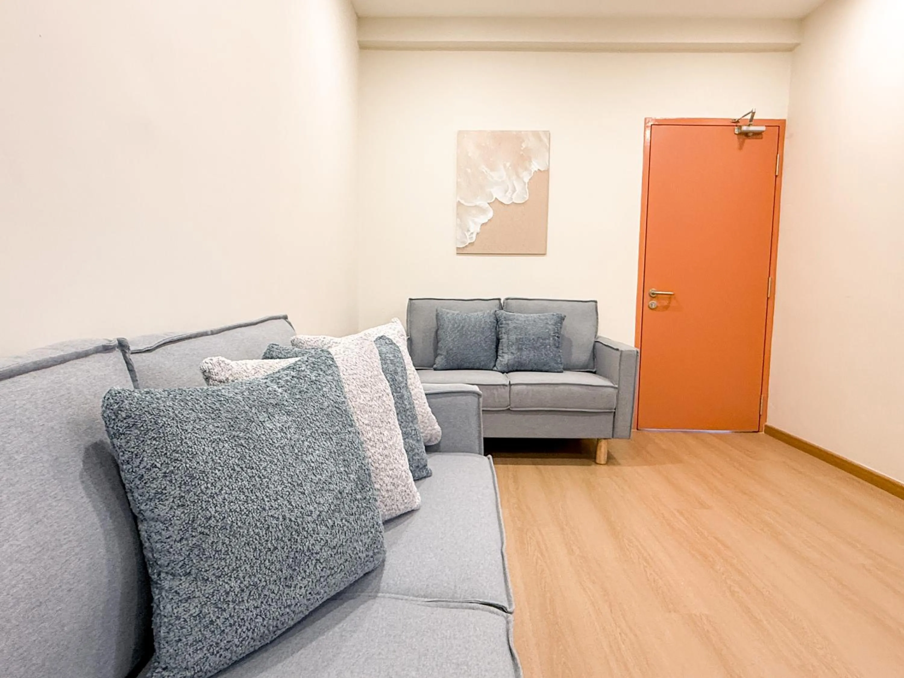 Resandau Stay Ipoh - Nearby Ipoh Town - Private Car Park and Lift - Whole unit & Coliving