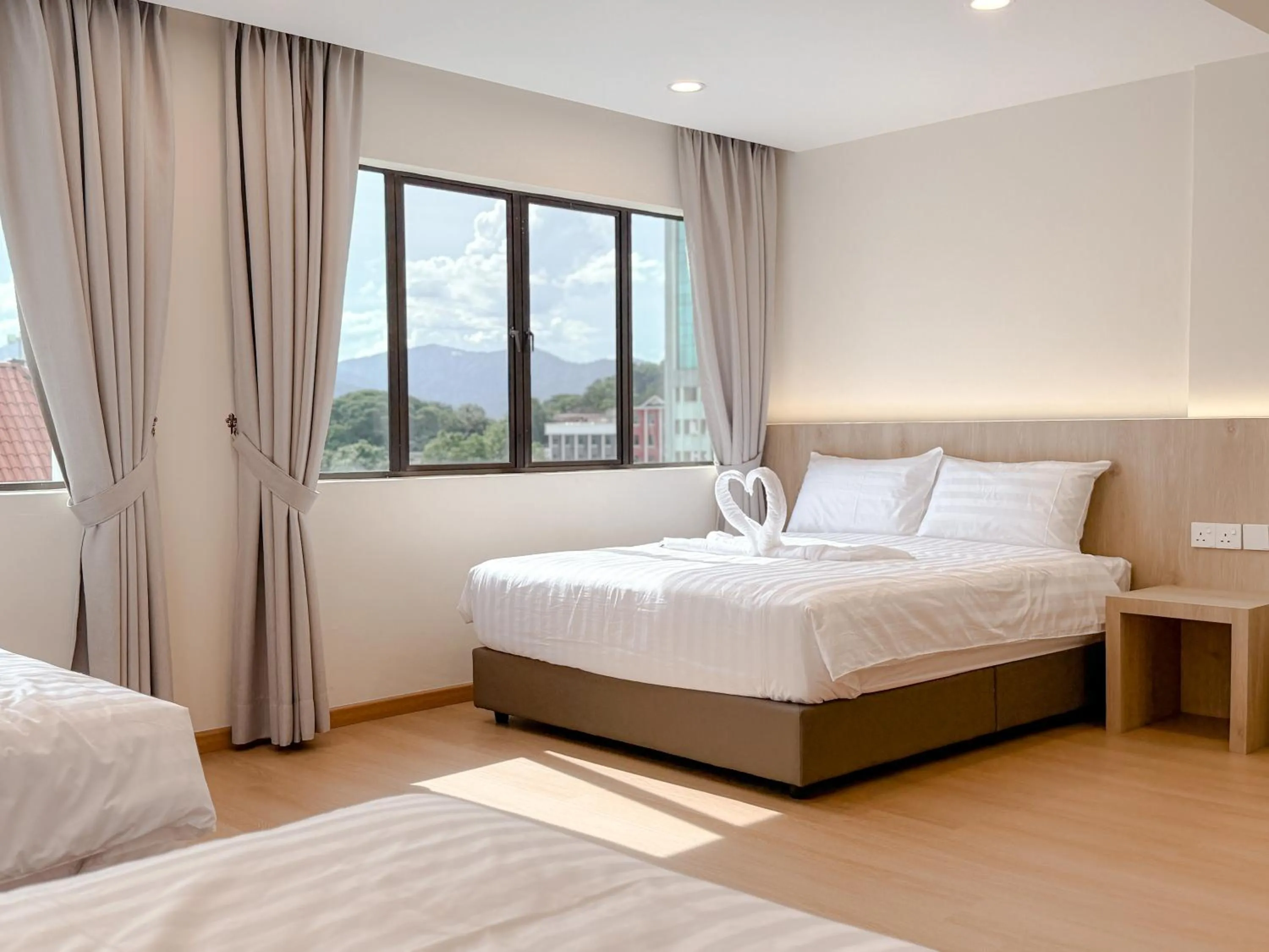 Bed in Resandau Stay Ipoh - Nearby Ipoh Town - Private Car Park and Lift - Whole unit & Coliving